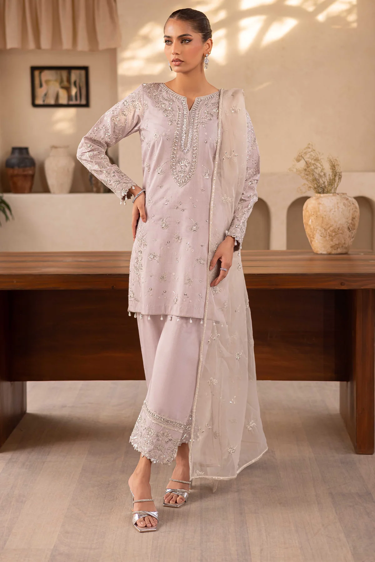 Emaan Adeel Yalina Noore Festive Formals 2025 - Image 2