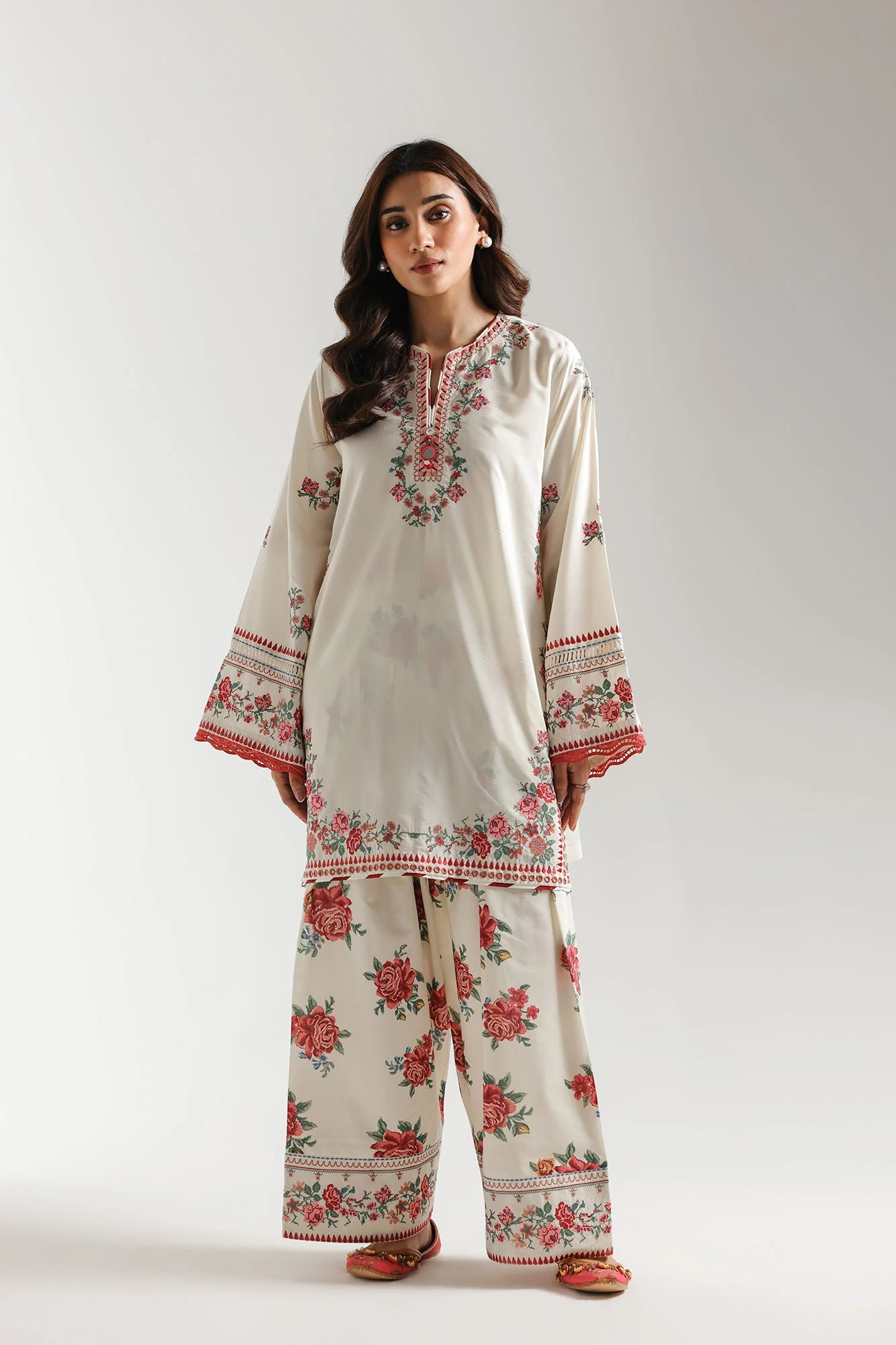 Ethnic E4085-103-002 Rozana 2026