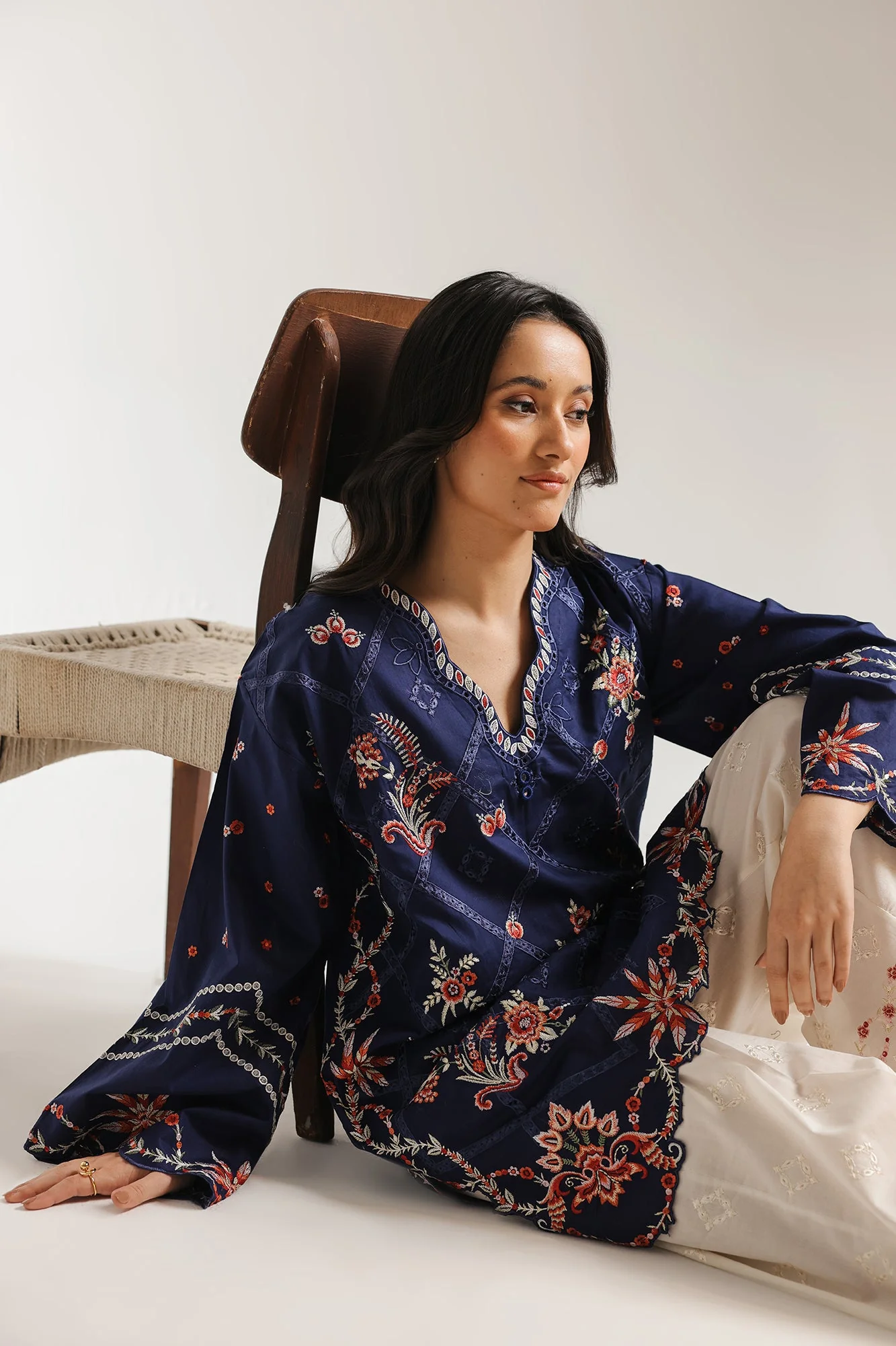 Ethnic E4212-103-622 Rozana 2026 - Image 2