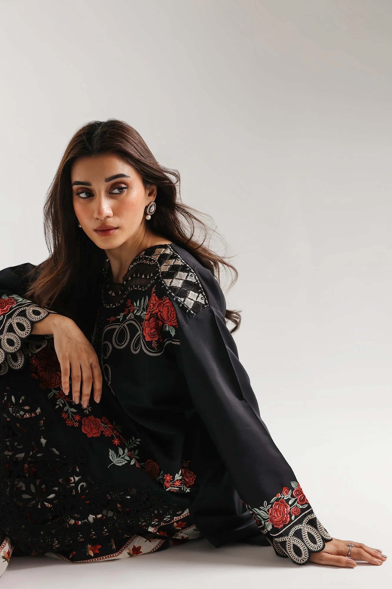 Ethnic E4221-103-902 Rozana 2026 - Image 2