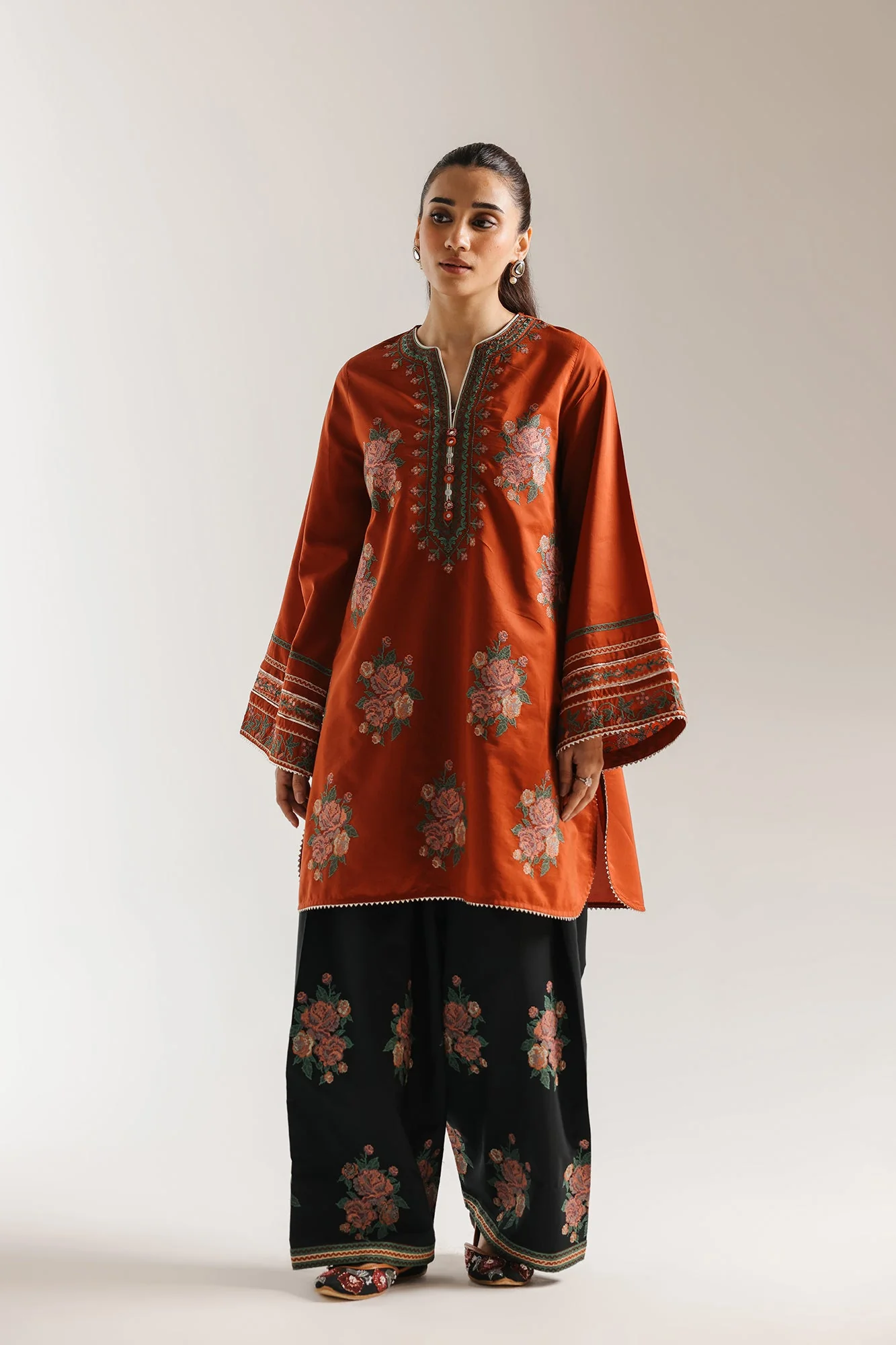 Ethnic E4245-103-209 Rozana 2026