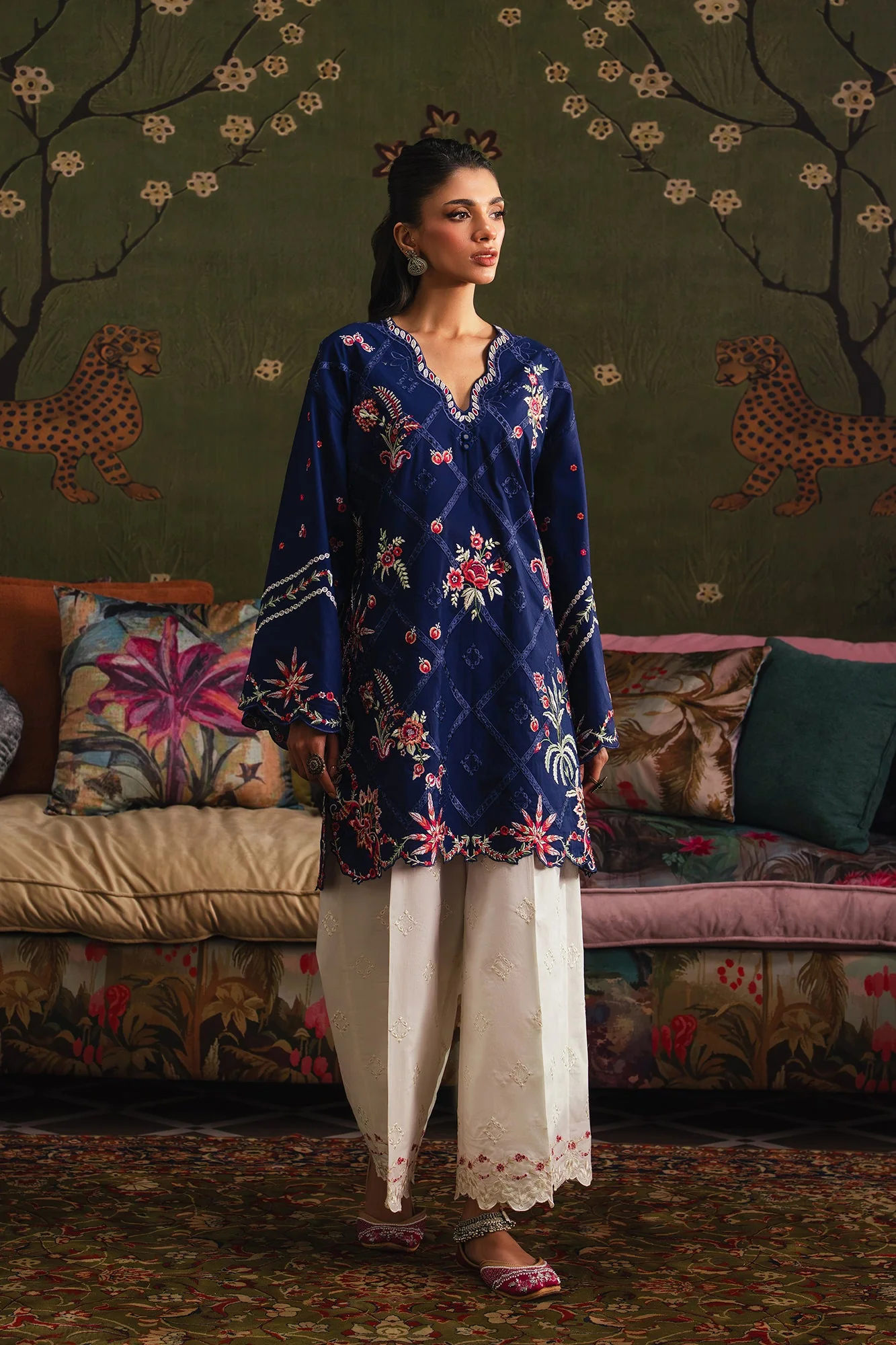 Ethnic E4245/103/209 Rozana Collection 2026