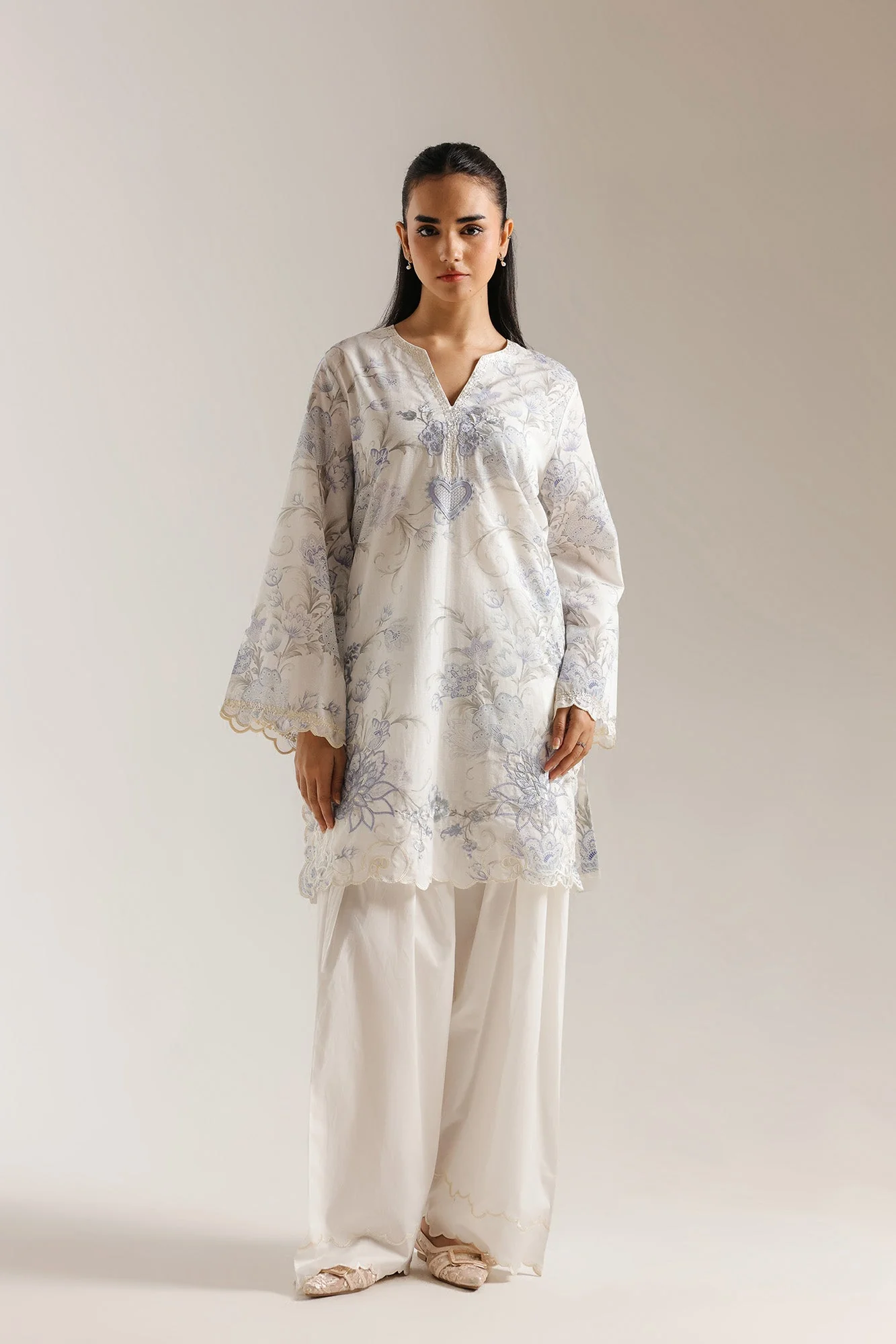 Ethnic E7585/102/110 Women Casual 2026