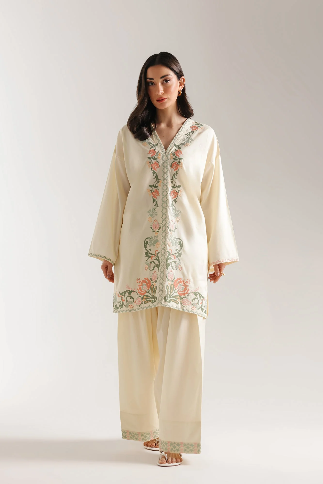 Ethnic E7756/102/115 Women Casual 2026