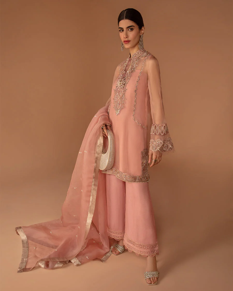 Faiza Saqlain Auset Luxe Formals 2024