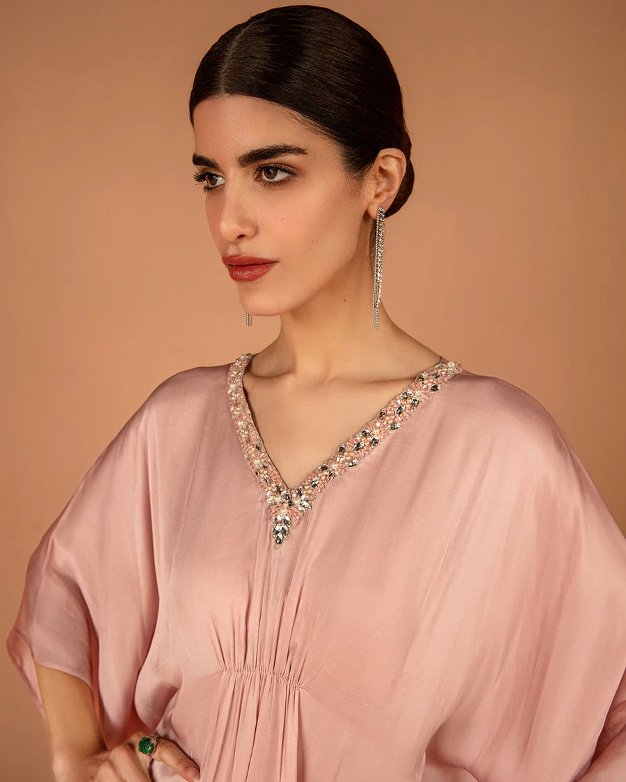 Faiza Saqlain Derifa Luxe Formals 2024 - Image 2
