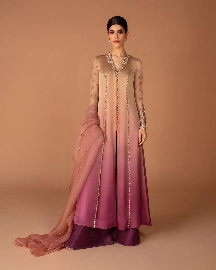 Faiza Saqlain Eshe Luxe Formals 2024