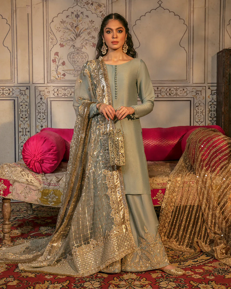 Faiza Saqlain Ezra Luxe Formals 2024
