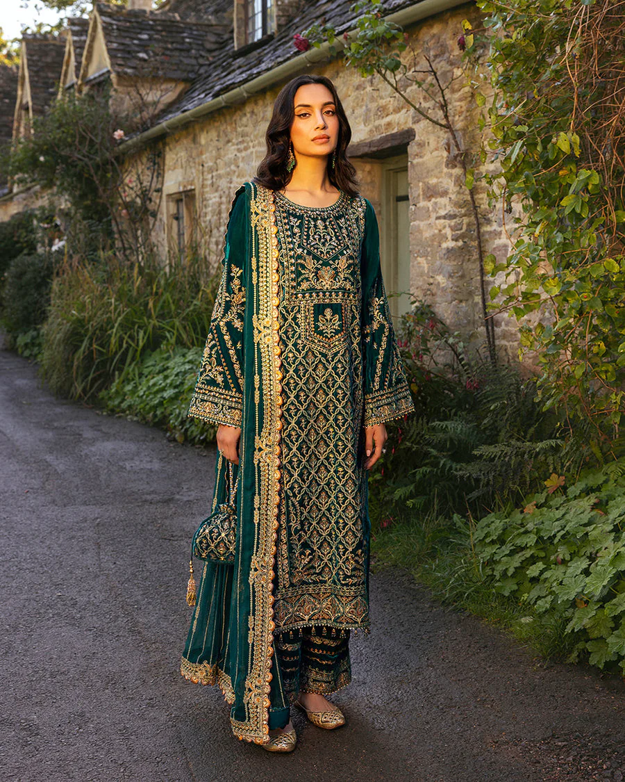 Faiza Saqlain Merna Adeen Luxe 2025