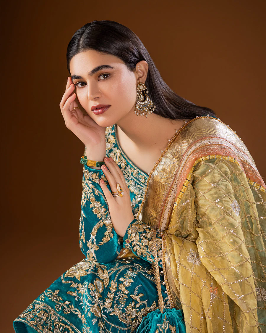 Faiza Saqlain Saibo Luxe Formals 2024 - Image 2