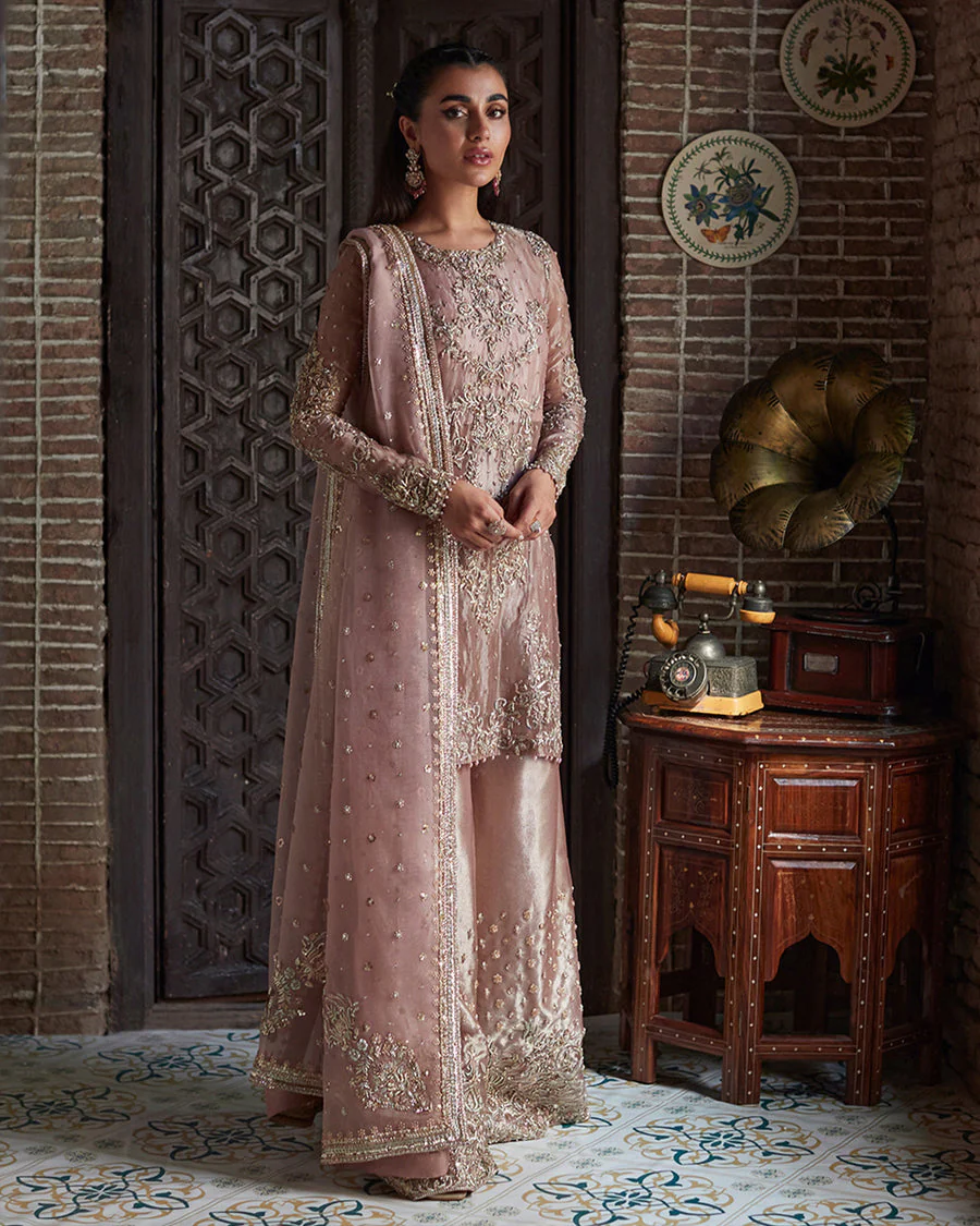 Faiza Saqlain Samo Luxe Formals 2024