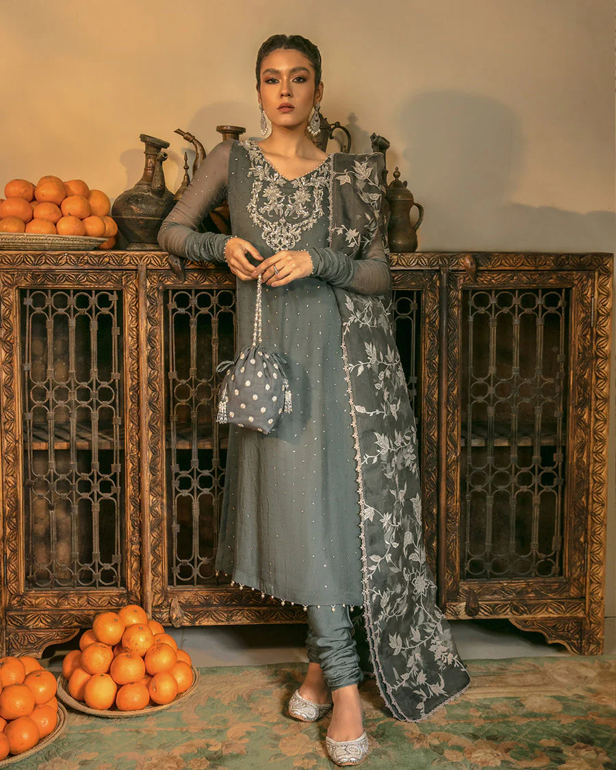 Faiza Saqlain Seyyal Luxe Formals 2024