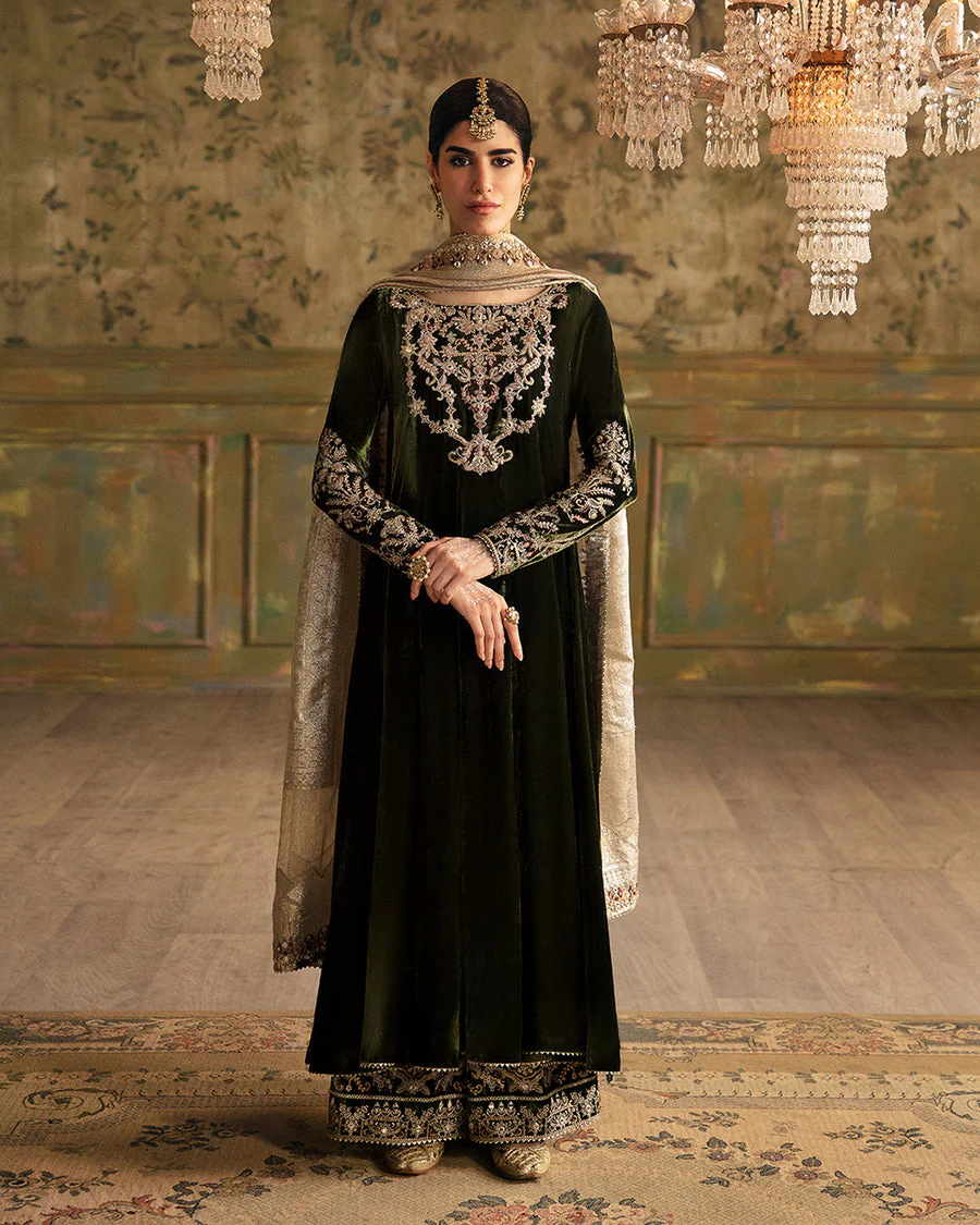 Faiza Saqlain Tissa Luxe Formals 2024