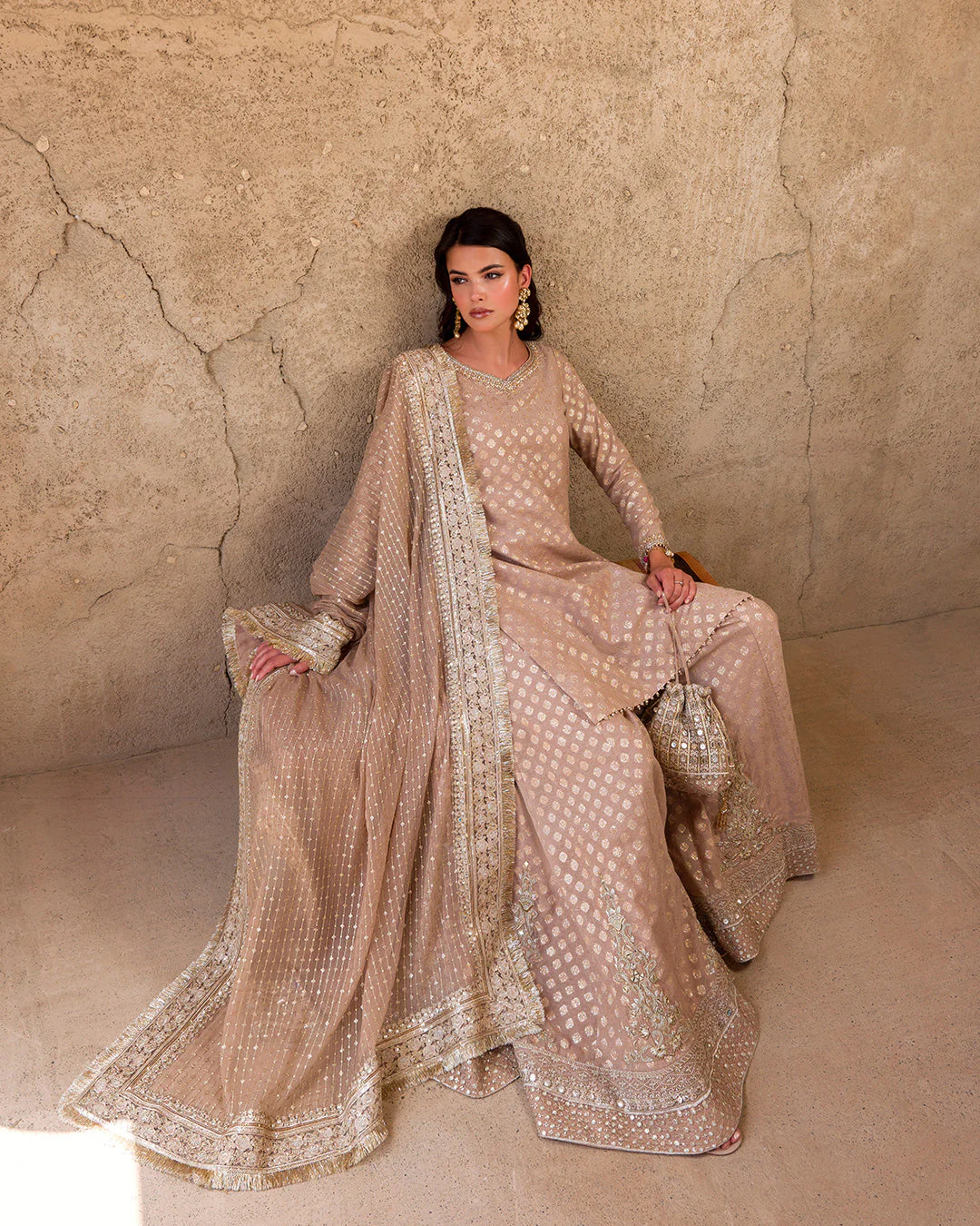 Faiza Saqlain Zaain Luxe Formals 2024 - Image 2