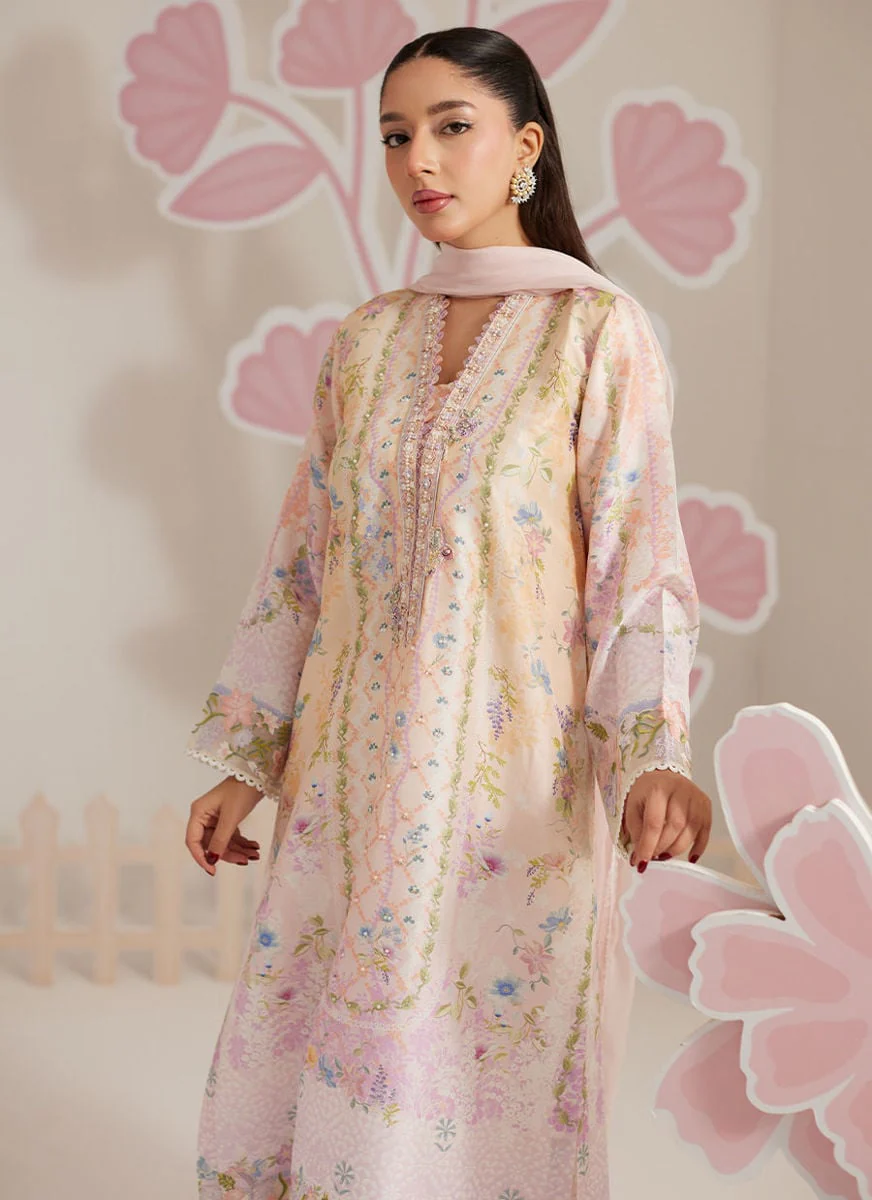 Farah Talib Aziz Annelise Frou Frou Ramadan Eid Edit 2026 - Image 2