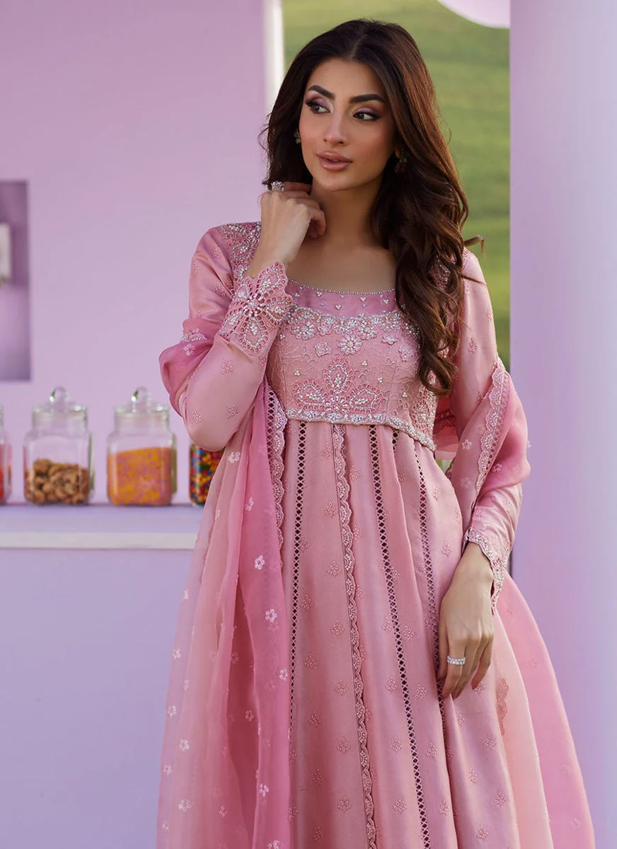 Farah Talib Aziz Elara Rose Luna Eid 2026 - Image 2