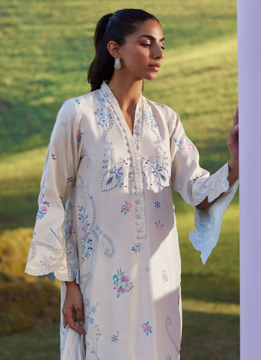 Farah Talib Aziz Elya Luna Eid 2026 - Image 2