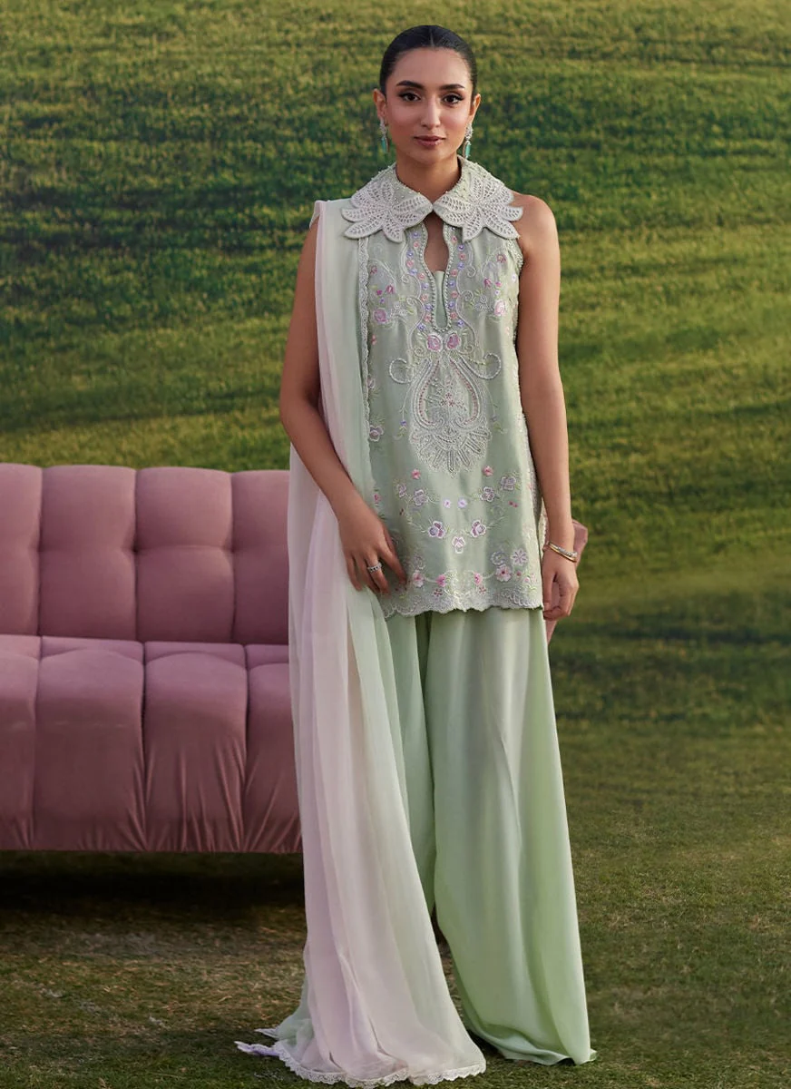 Farah Talib Aziz Minaara Luna Eid 2026