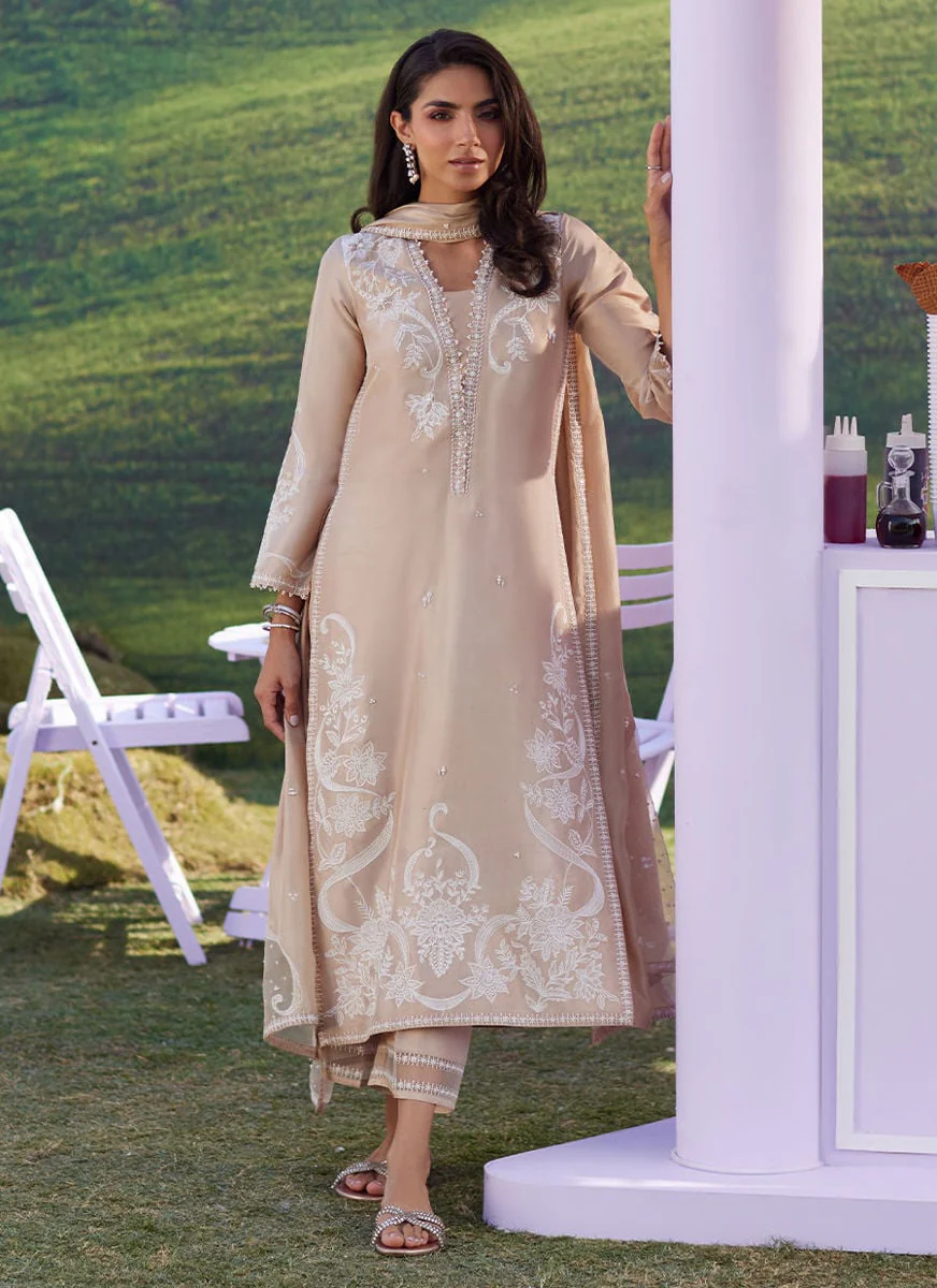 Farah Talib Aziz Vaila Luna Eid 2026