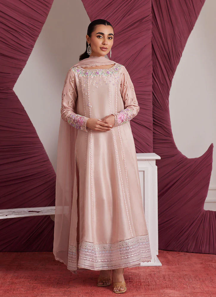 Farah Talib Aziz Wendy Peach Kalidaar And Dupatta Luna Eid Edition 2025