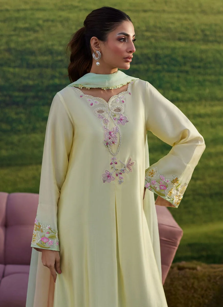 Farah Talib Aziz Xeina Luna Eid 2026 - Image 2