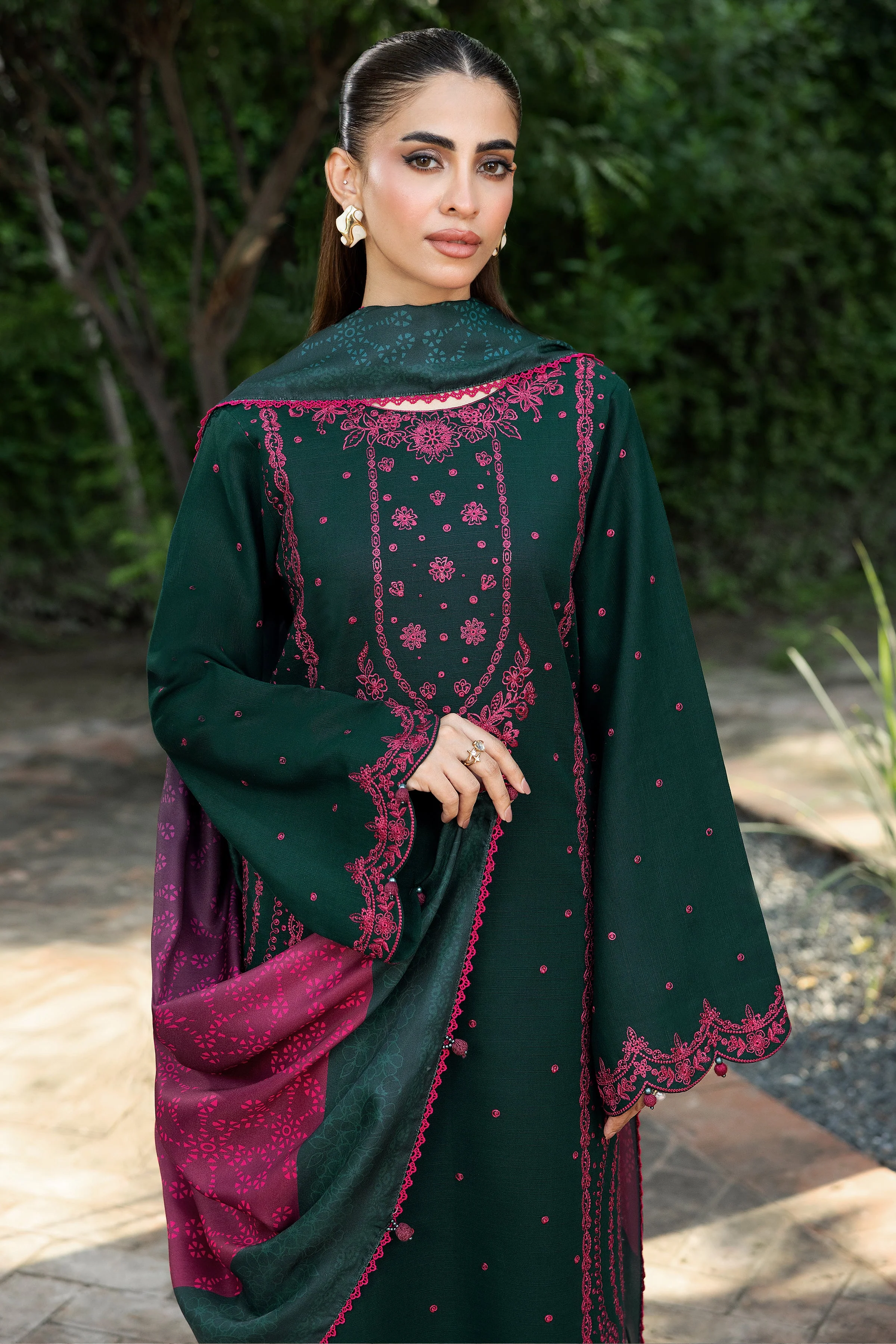 Farahsa Marven Fall Winter Collection 2025 - Image 2