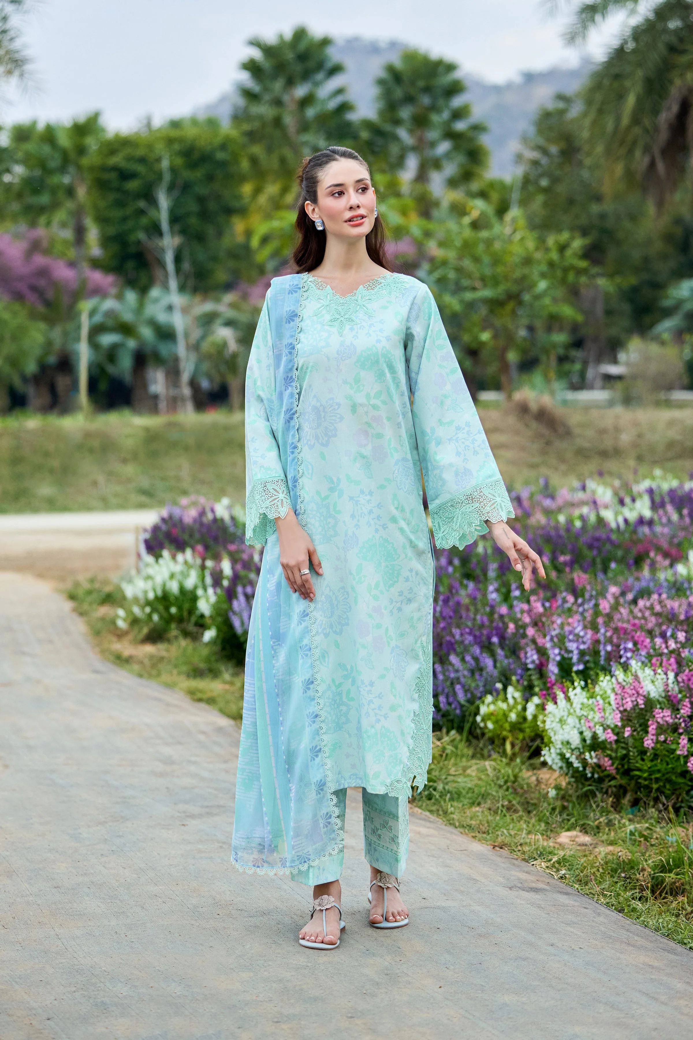 Farasha Cloud Breeze Summer Escape 2026 - Image 2