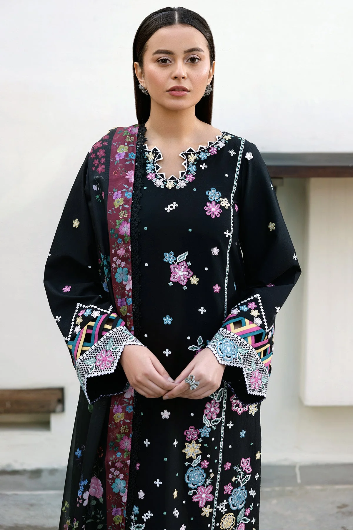 Farasha Ember Shadow Summer Weaves Embroidered lawn 2025 - Image 2