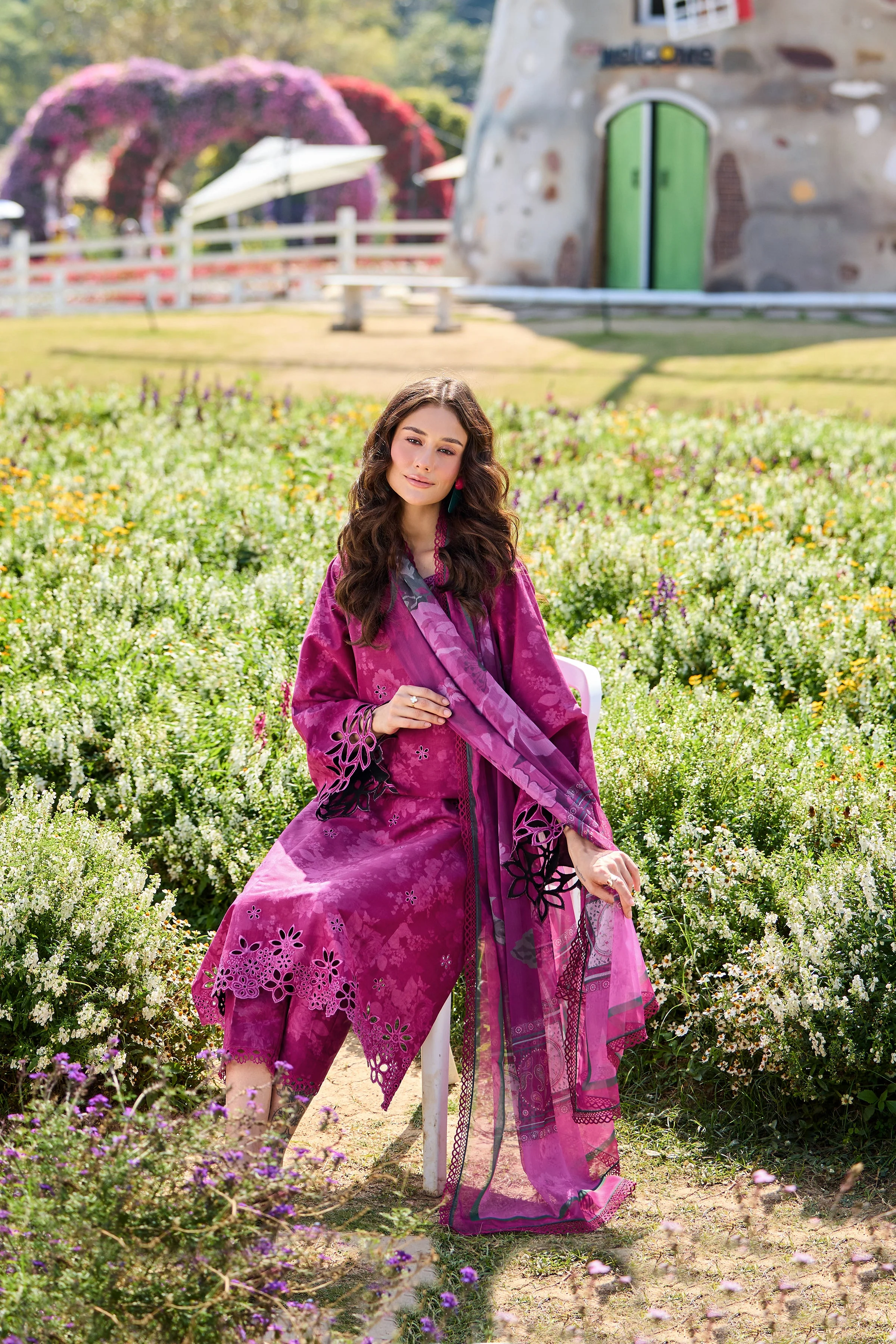 Farasha Meadow Arc Summer Escape 2026