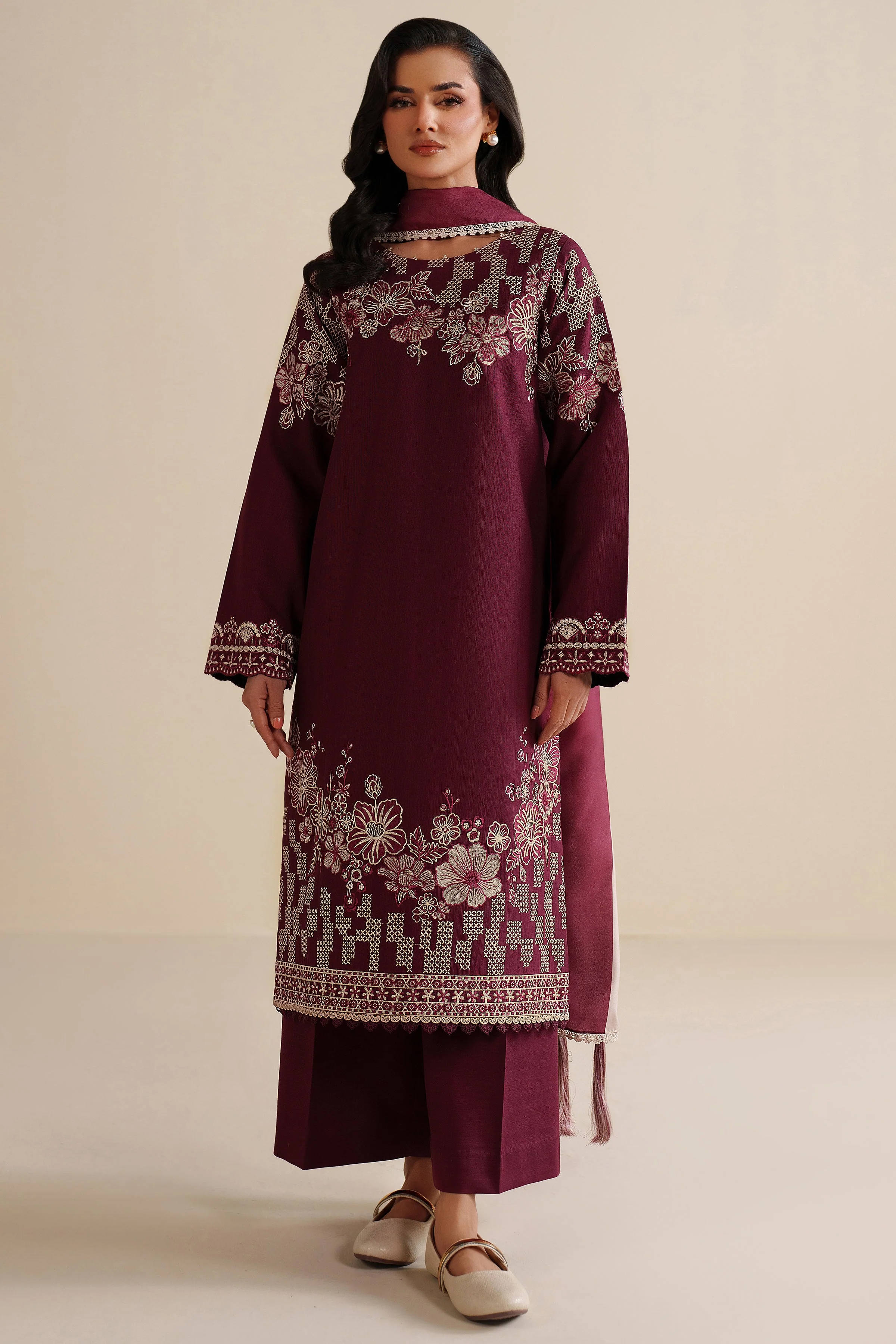 Farasha Meadow Winter Spell 2025 - Image 2