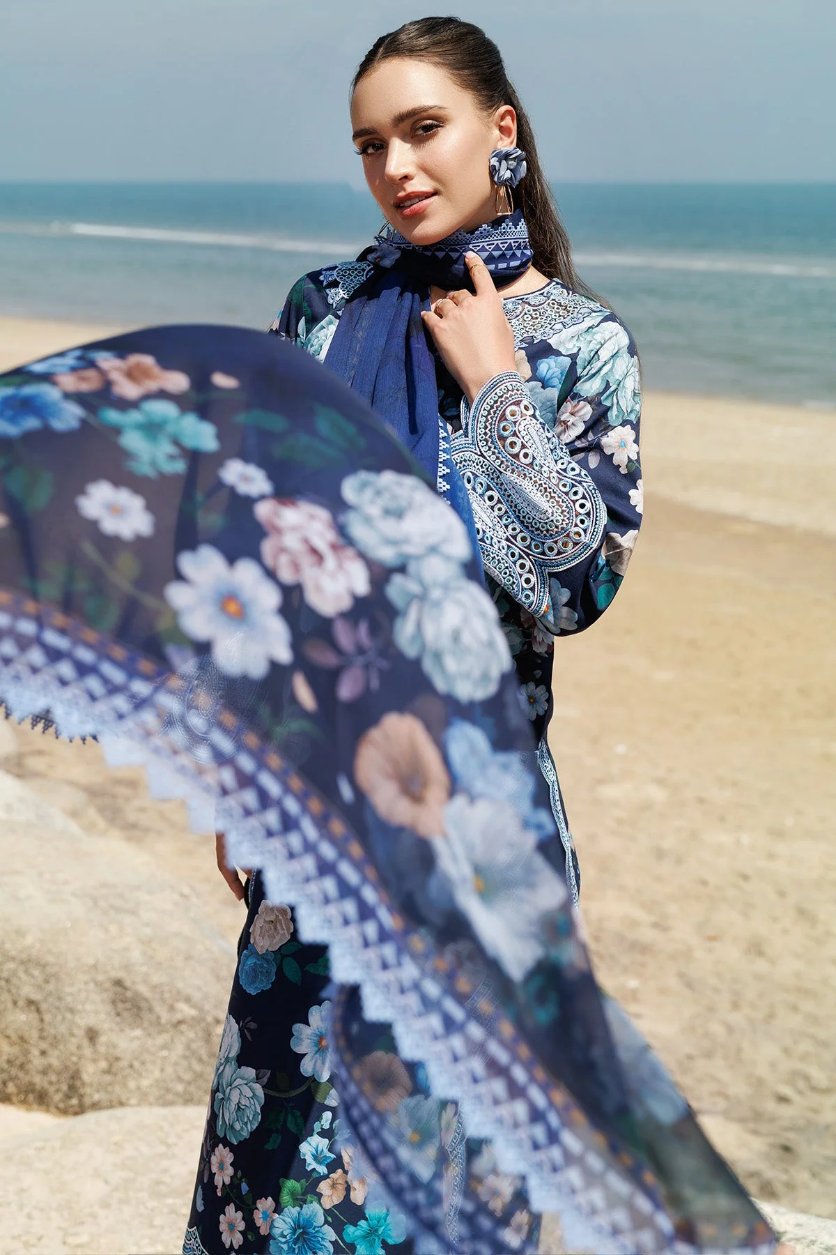 Farasha Online Floral Blush Aurea Eid Summer Collection 2025 - Image 2