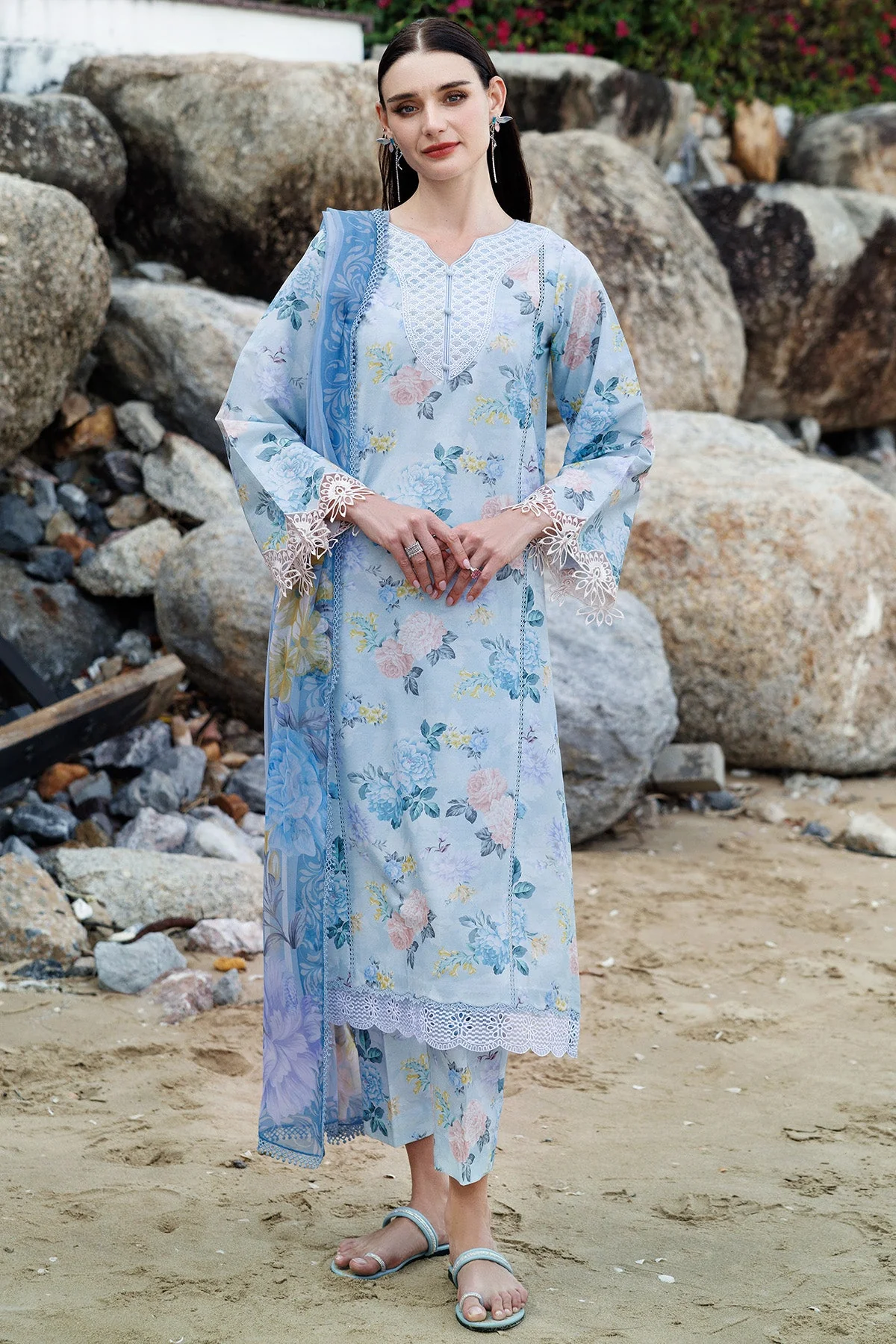 Farasha Online Ocean Glow Aurea Eid Summer Collection 2025 - Image 2