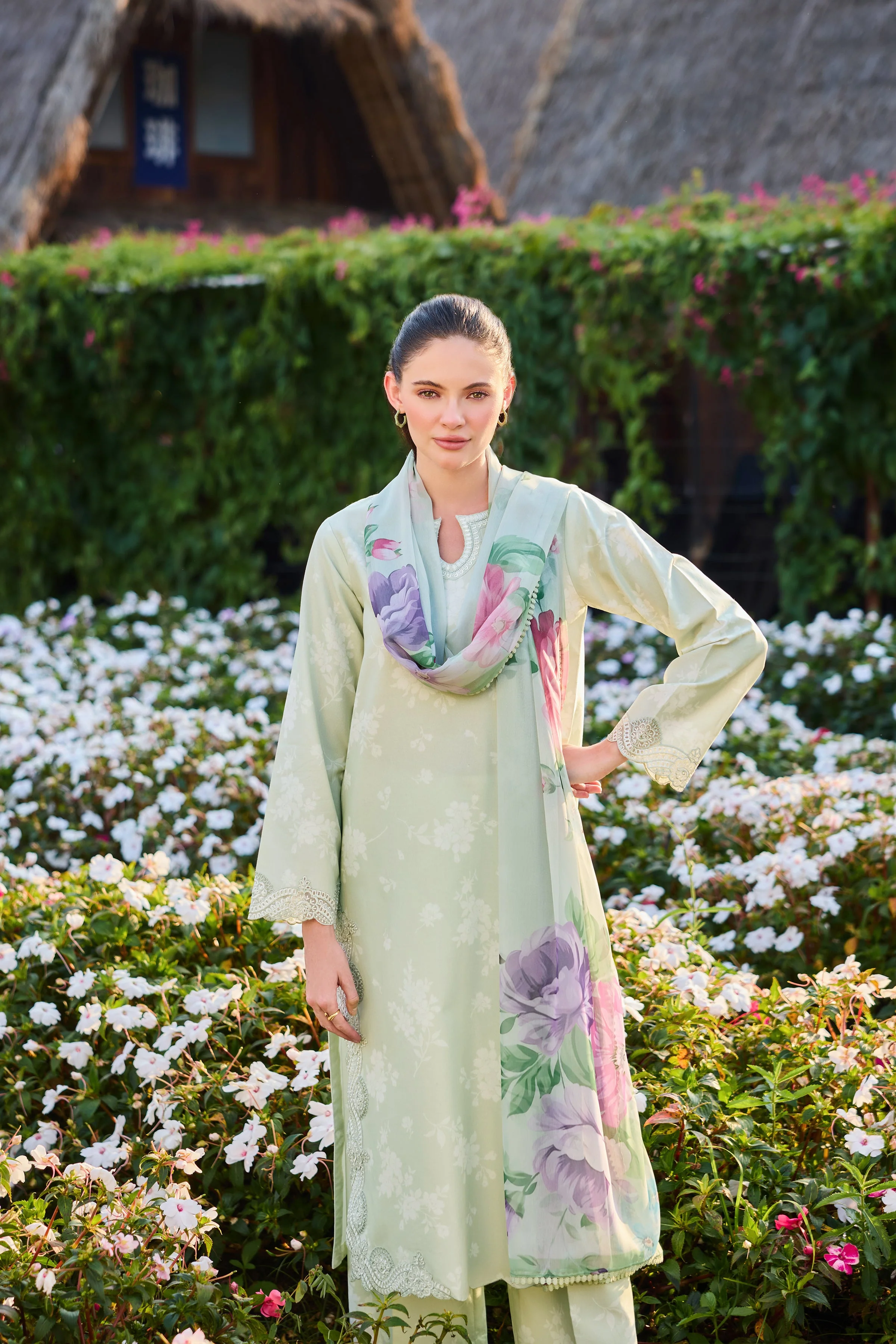 Farasha Orchid Leaf Summer Escape 2026 - Image 2