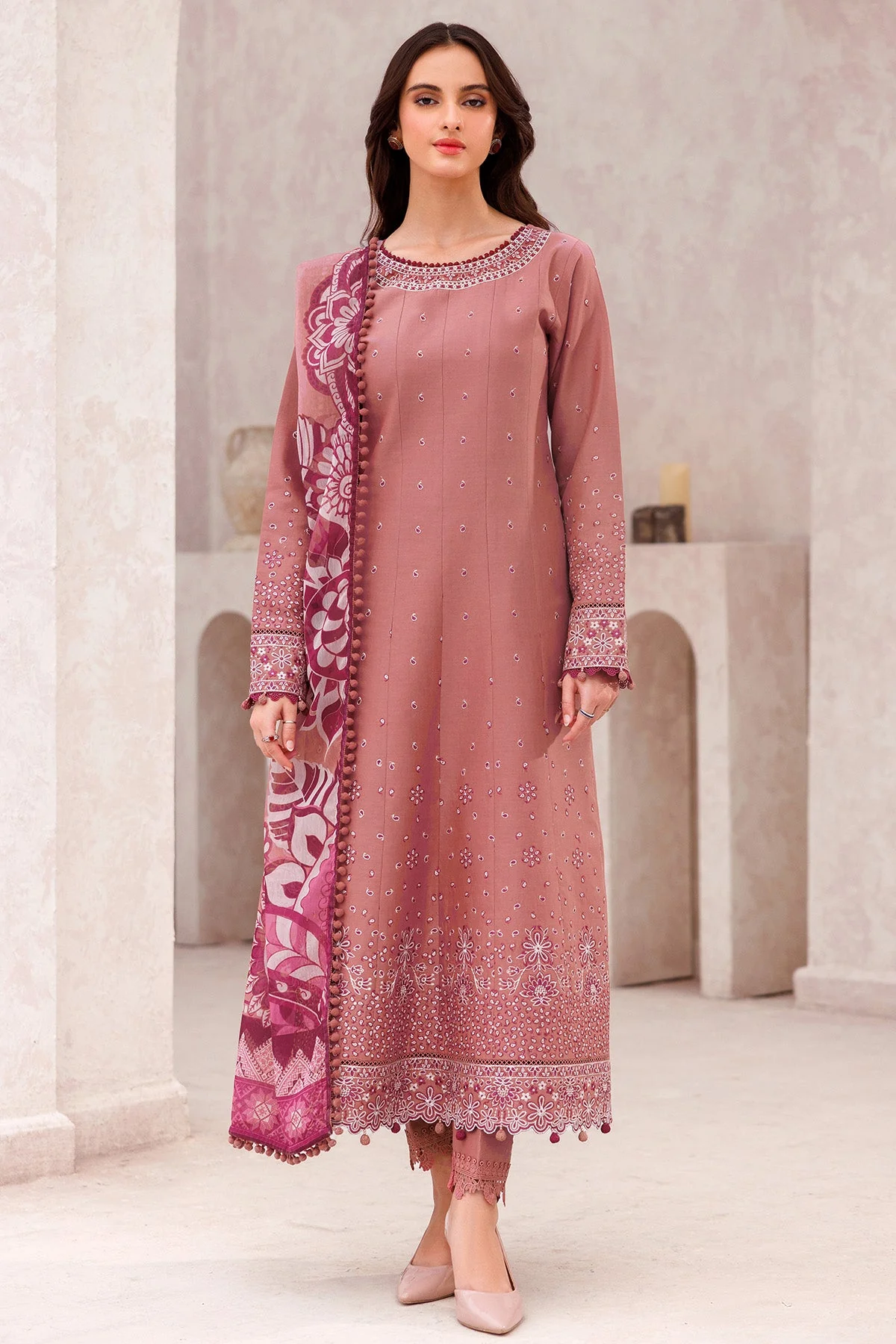 Farasha Pink Whisper Bahar 2025