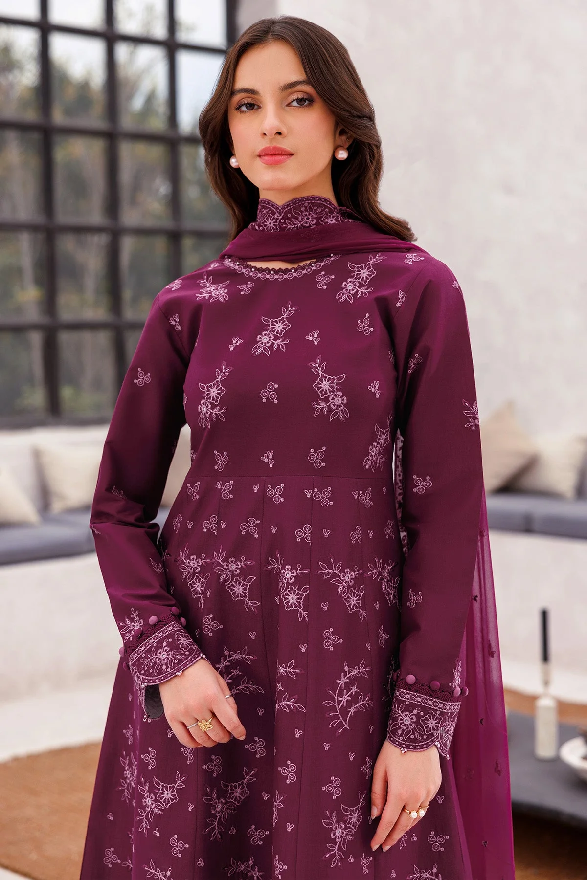 Farasha Regal Plum Bahar 2025 - Image 2