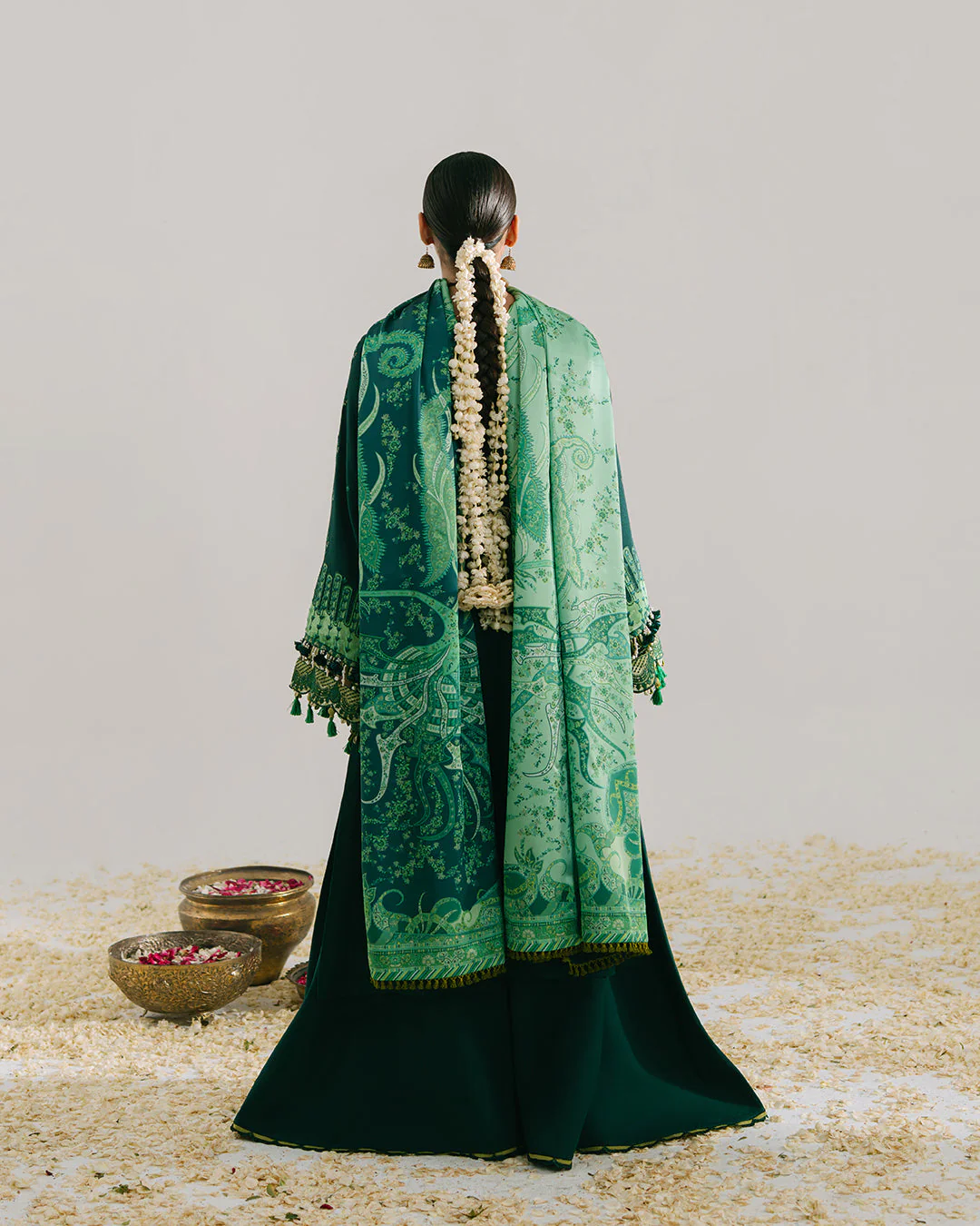 Fiona Zamord Jeevan Luxury Karandi Collection 2025 - Image 2