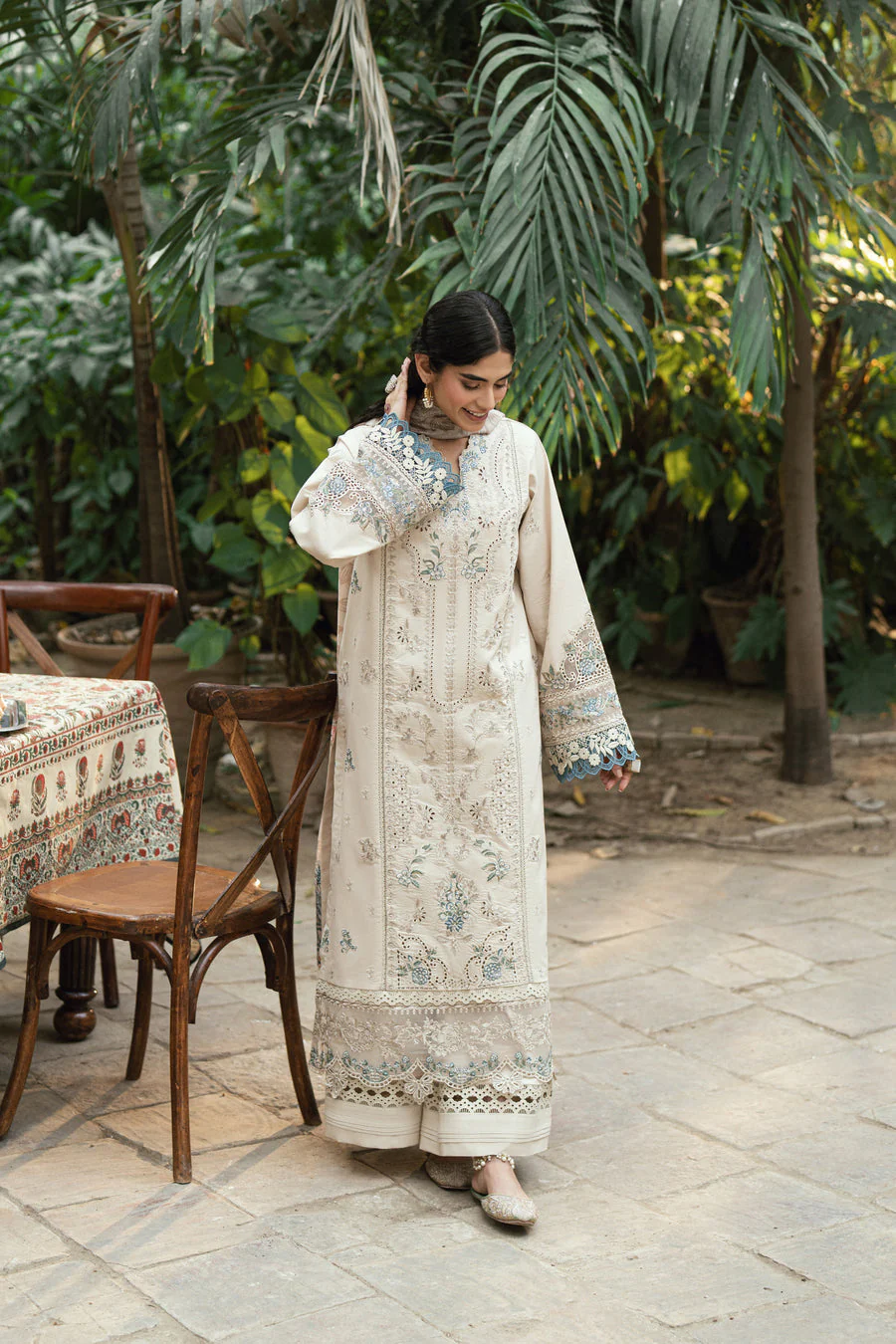 Florent FEE-4B Eid Edit's Luxury Lawn 2025 - Image 2