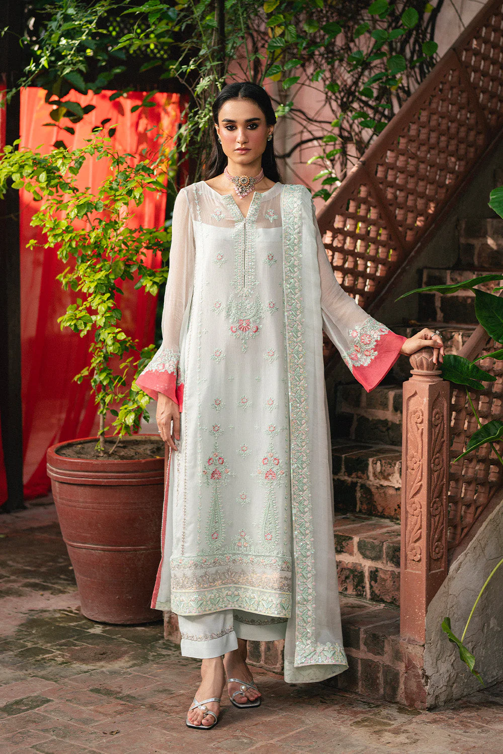 Freesia Gaayathr - FSU5640 Amel Luxury Chiffon Collection 2025