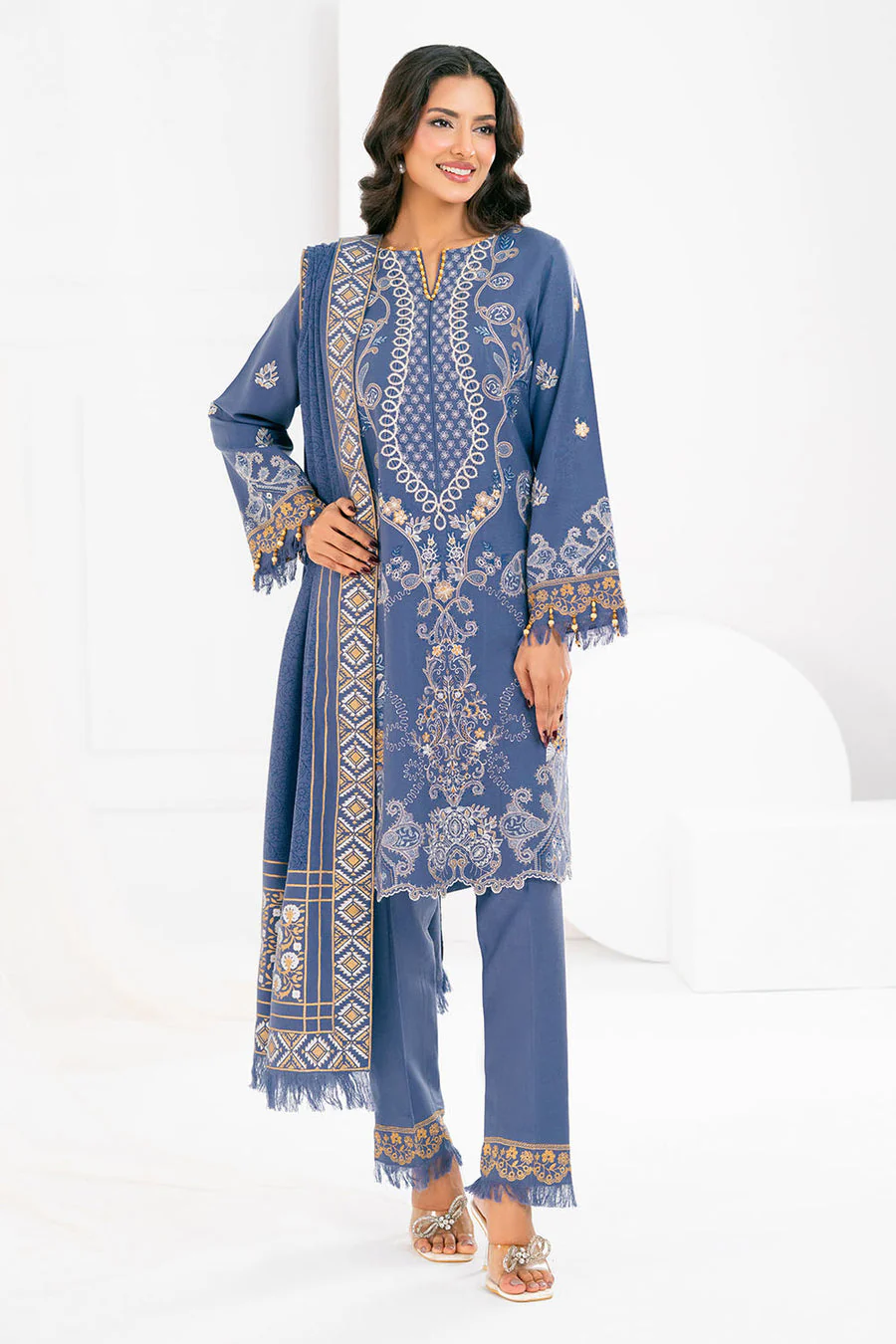 Gul Ahmed AP-52016 Heer Winter 2025