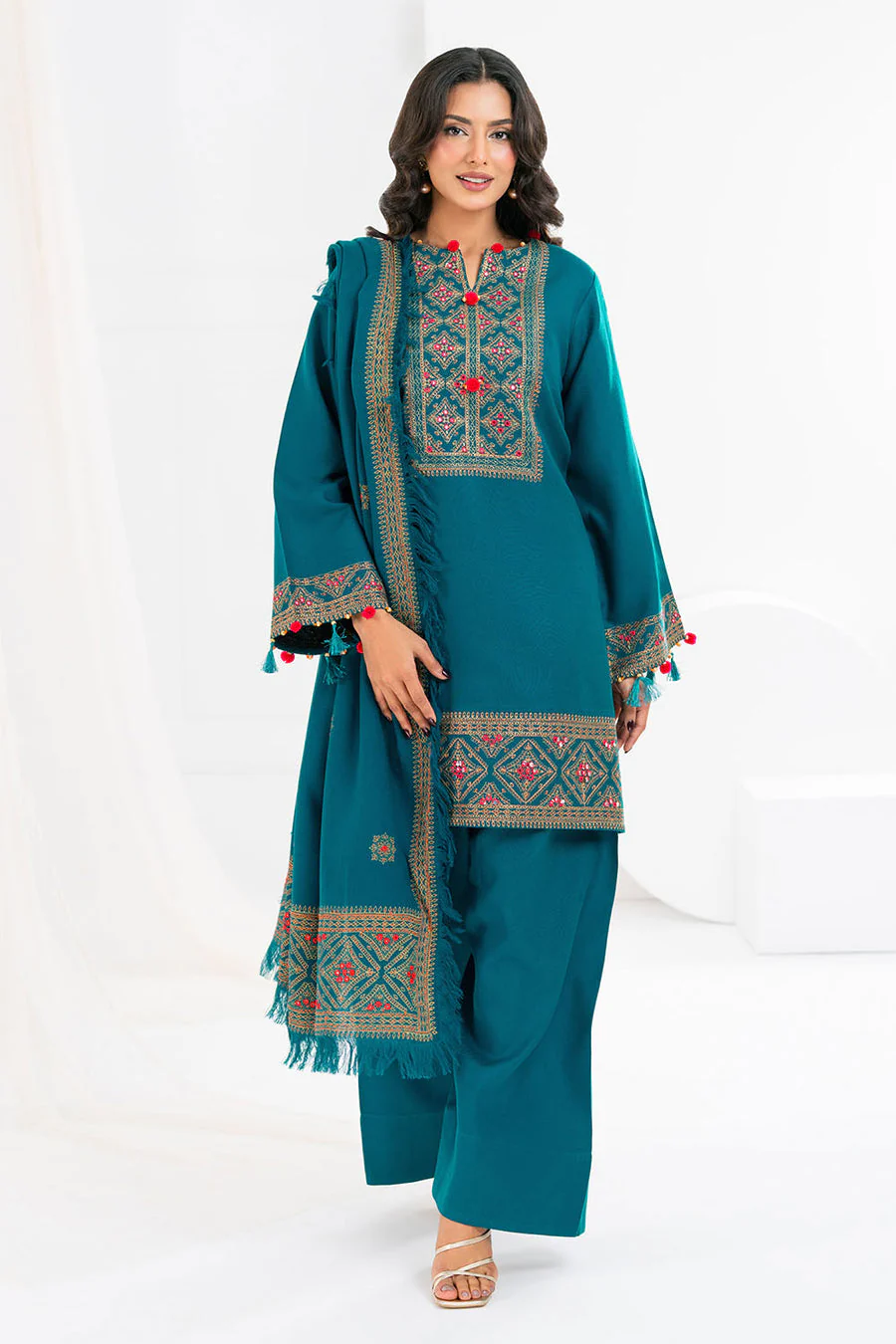 Gul Ahmed AP-52021 Heer Winter 2025