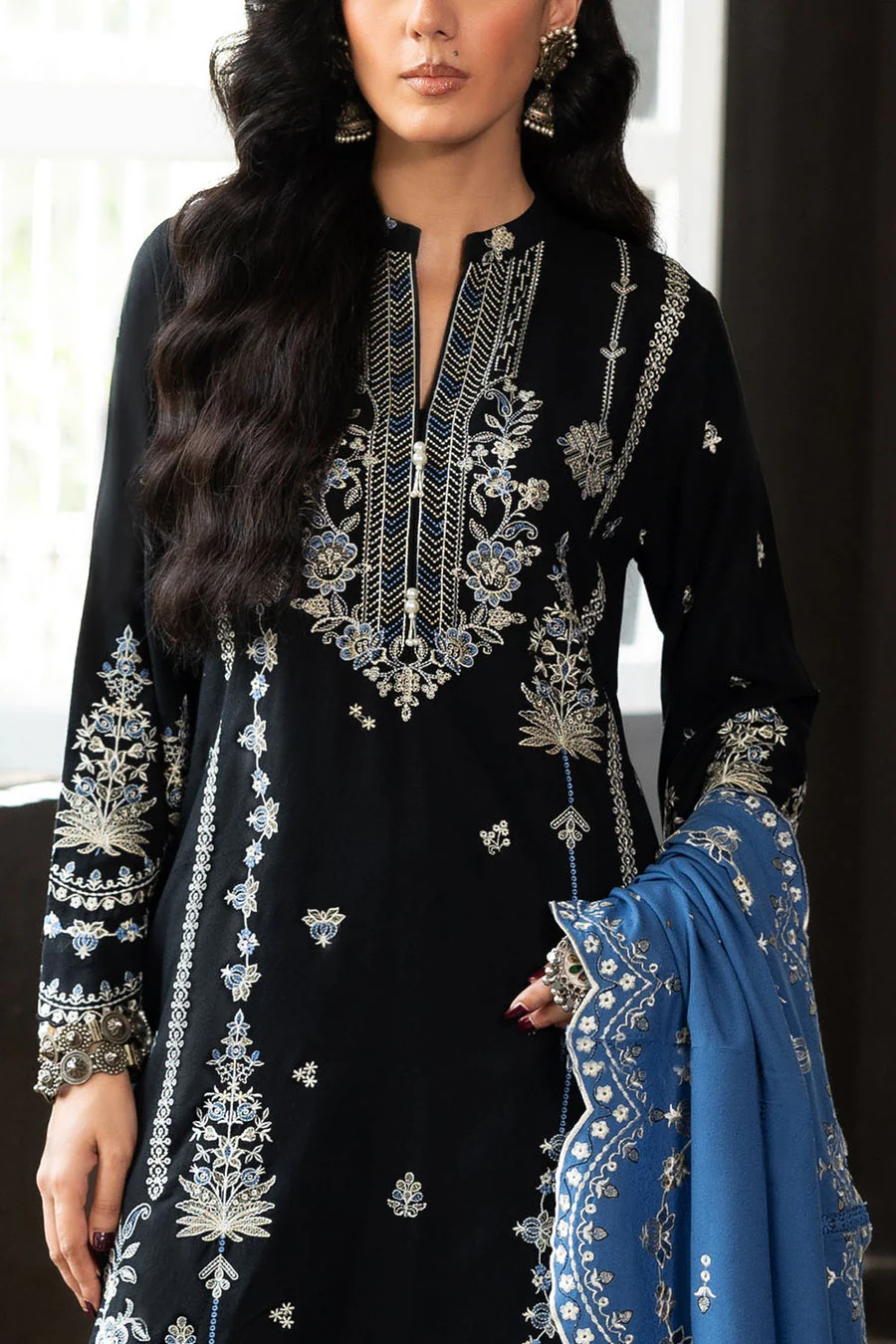 Gul Ahmed AY-52008 Heer Winter 2025 - Image 2