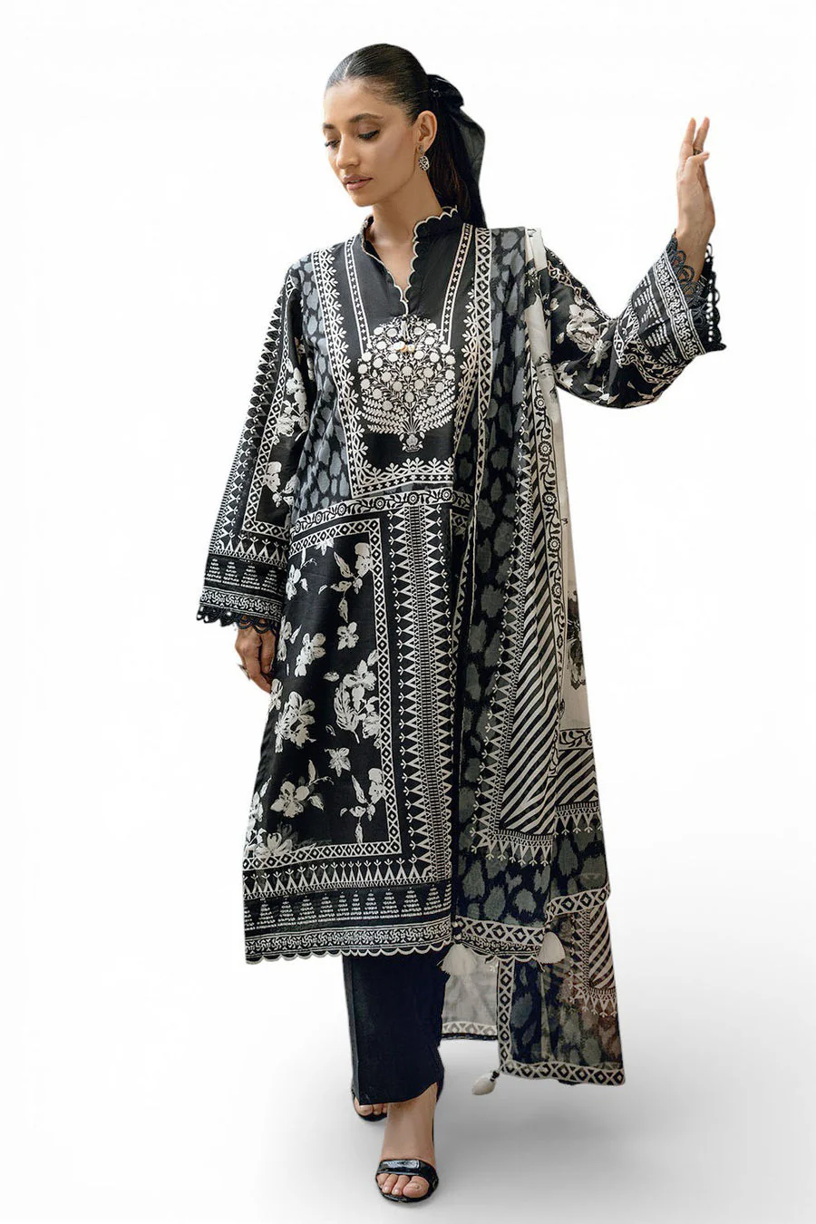 Gul Ahmed B-62016 Noir & Blanc 2026