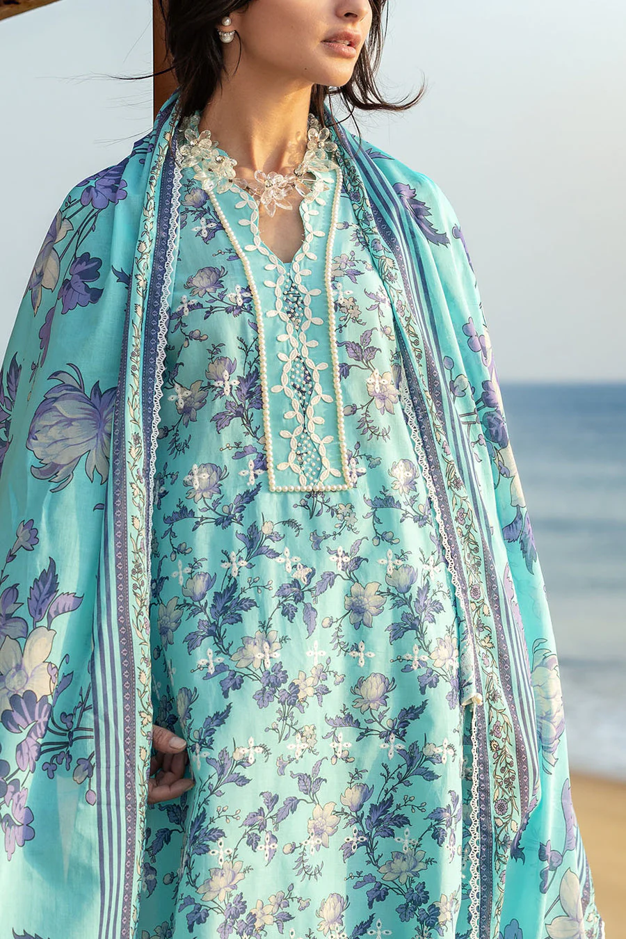 Gul Ahmed CL-52495 Khwaab Luxury Formals 2026 - Image 2