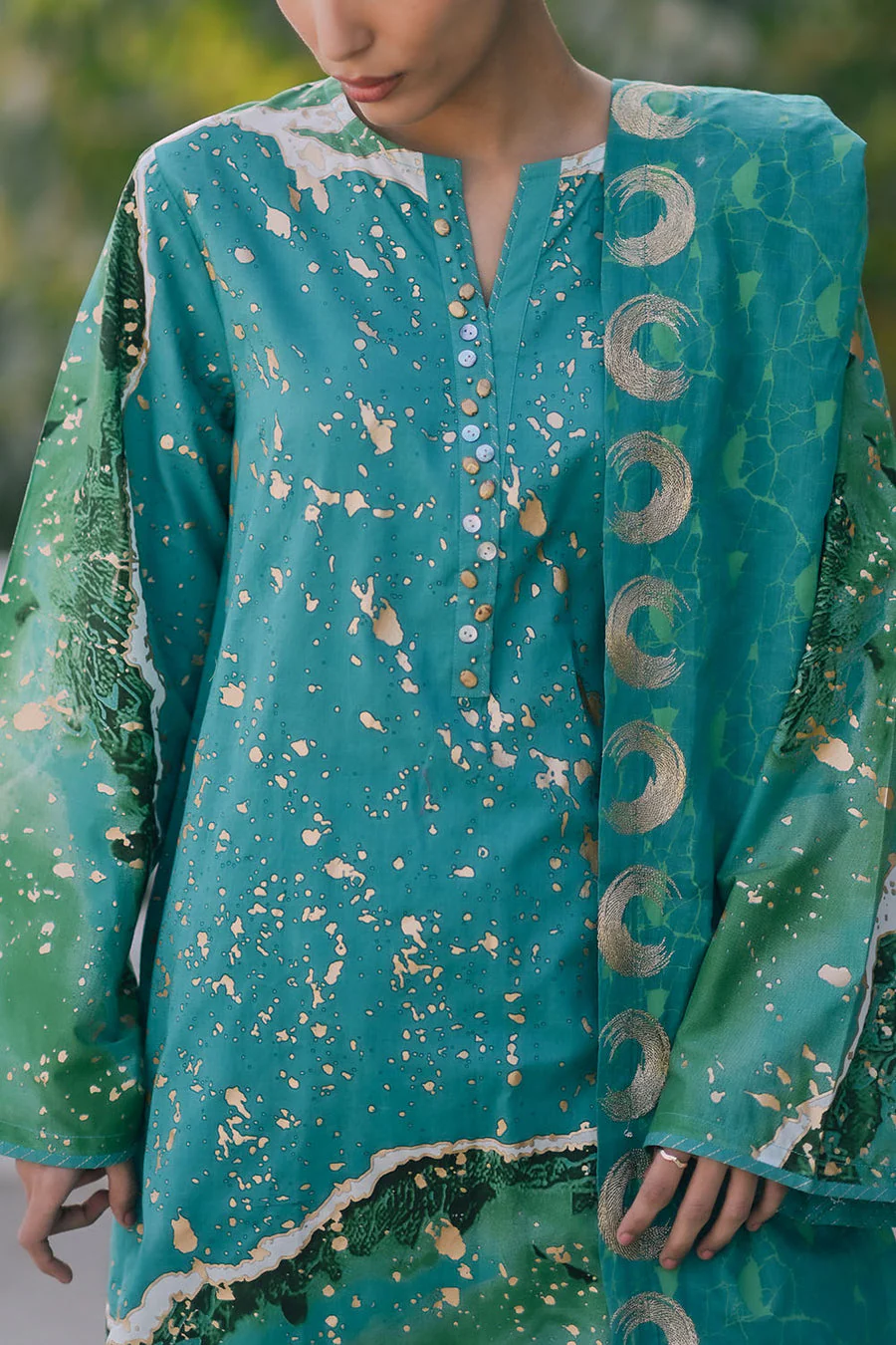 Gul Ahmed CL-52512 Rangon Ka Angan 2026 - Image 2