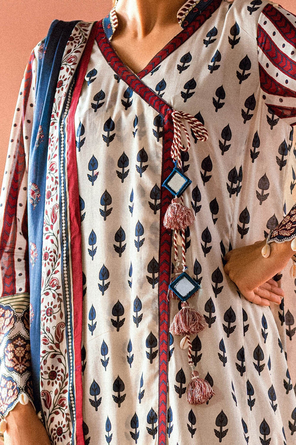 Gul Ahmed CL-62014 Eden Bloom 2025 - Image 2
