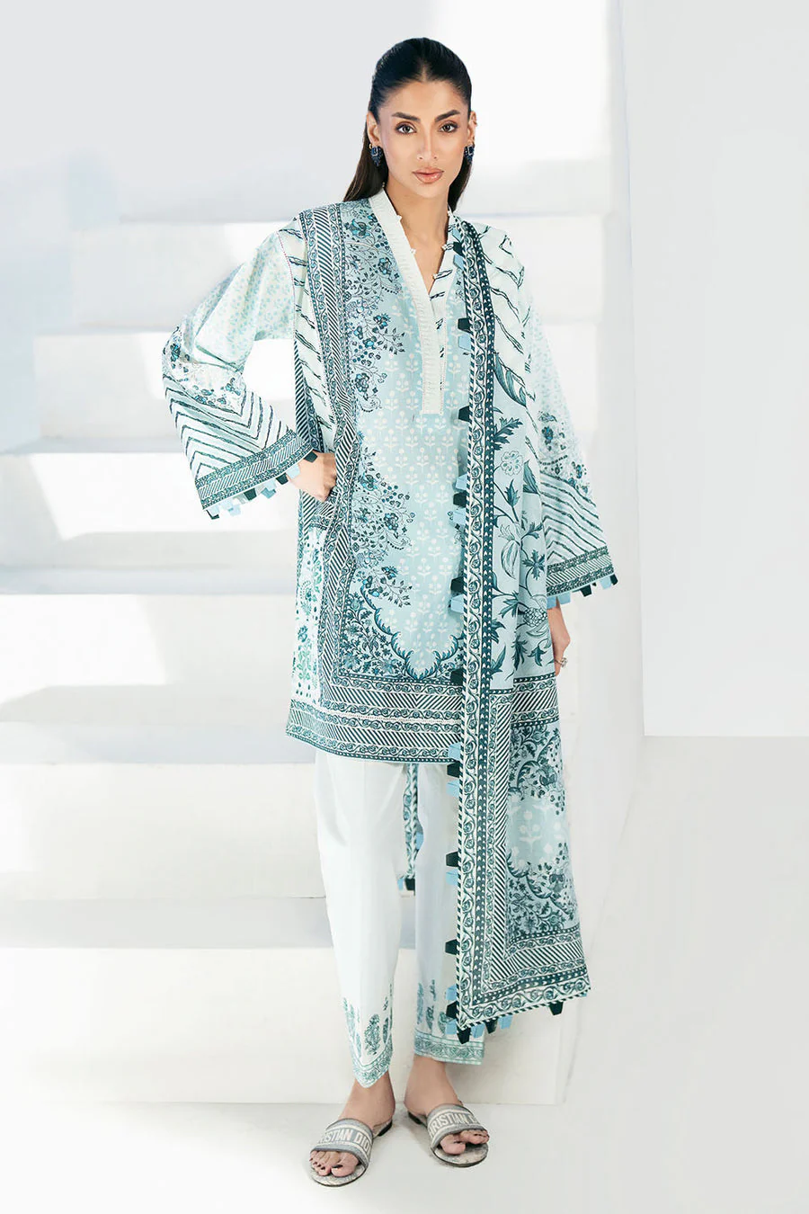 Gul Ahmed CL-62296 Embroidered Lawn 2026