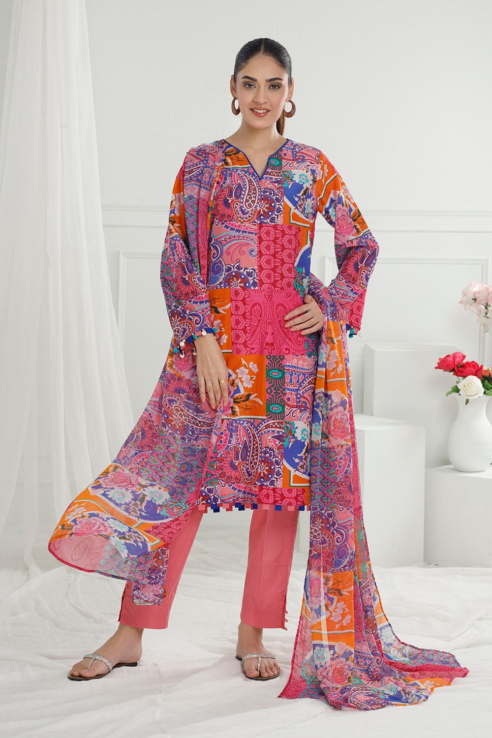 Gul Ahmed CS-52001 The Floral World 2025