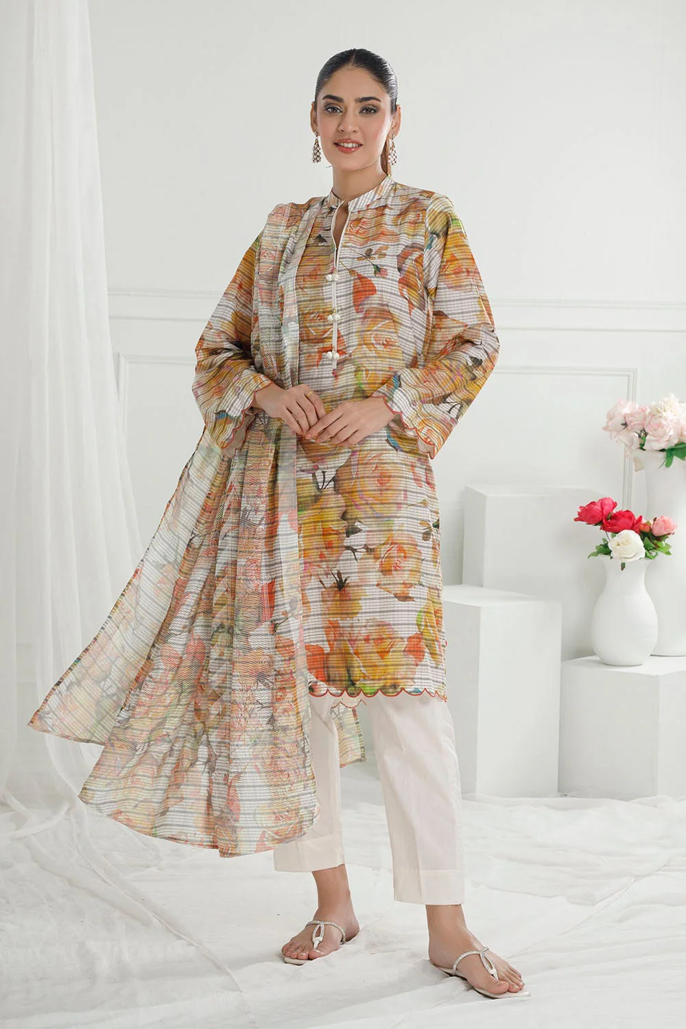 Gul Ahmed CS-52003 The Floral World 2025
