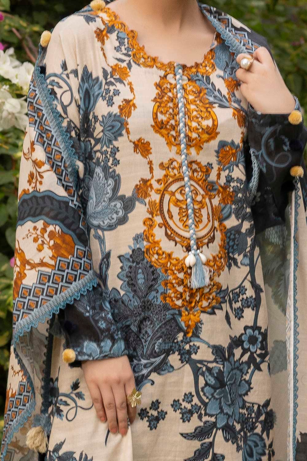 Gul Ahmed K-52042 Winter Collection 2025 - Image 2