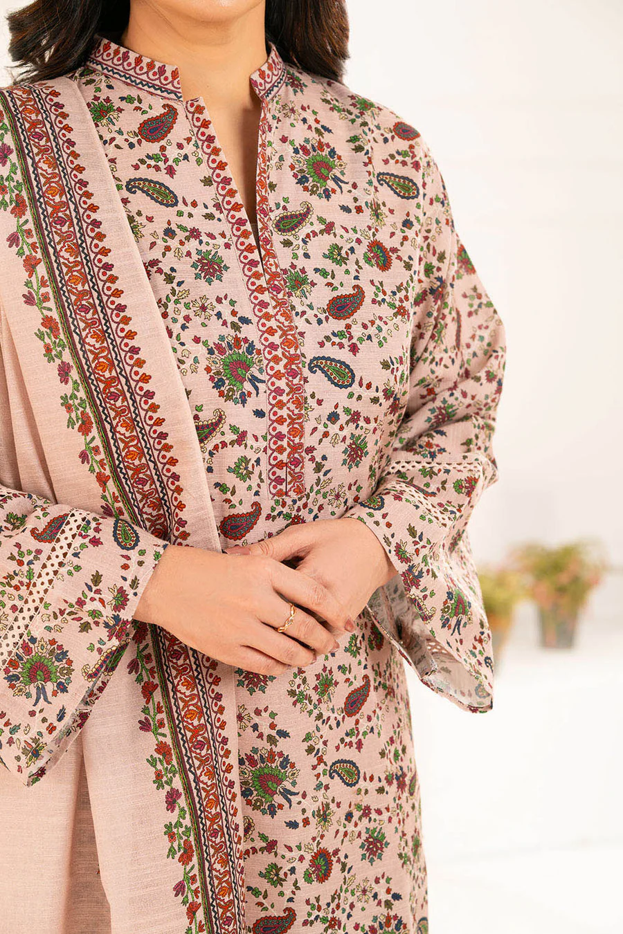 Gul Ahmed K-52091 Mothers Love 2025 - Image 2